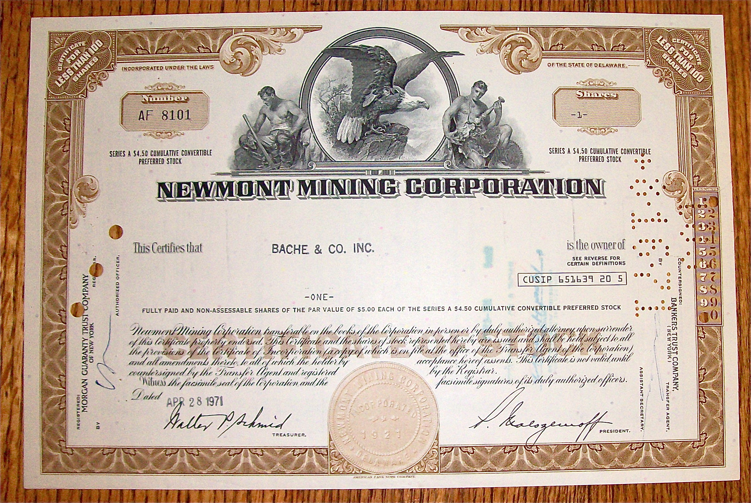 1971 Newmont Mining Corporation Stock Certificate