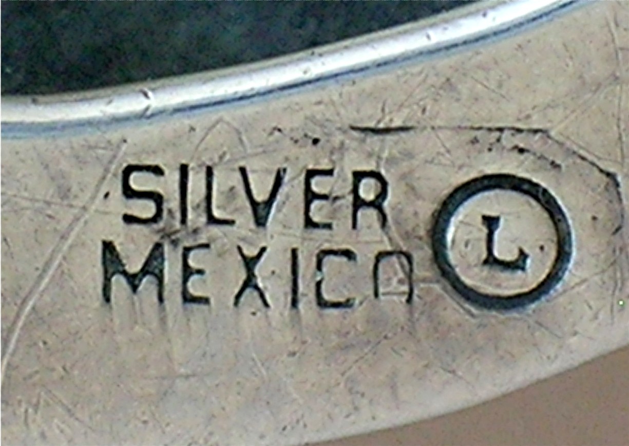 Silver mexica Flowers and Leaf brooch Red Glass Berries