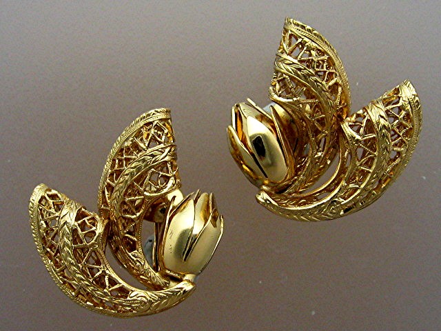 Earrings Gold Filigree Corocraft Clip