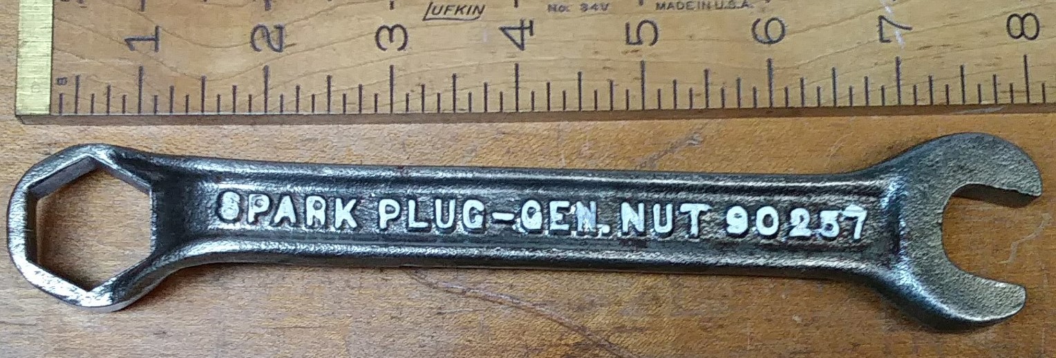 SPARK PLUG - GEN. NUT Wrench 90257