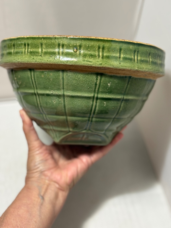 McCoy Window Pane Mixing Bowl 9.5" Green Yellow Ware Antique 1920s