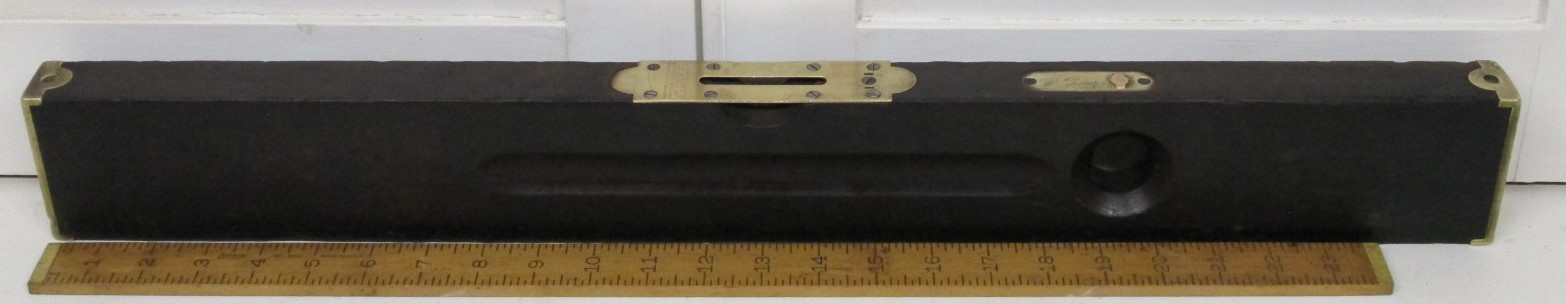 Stanley No. 16 Plumb & Level Adjustable Carpenters