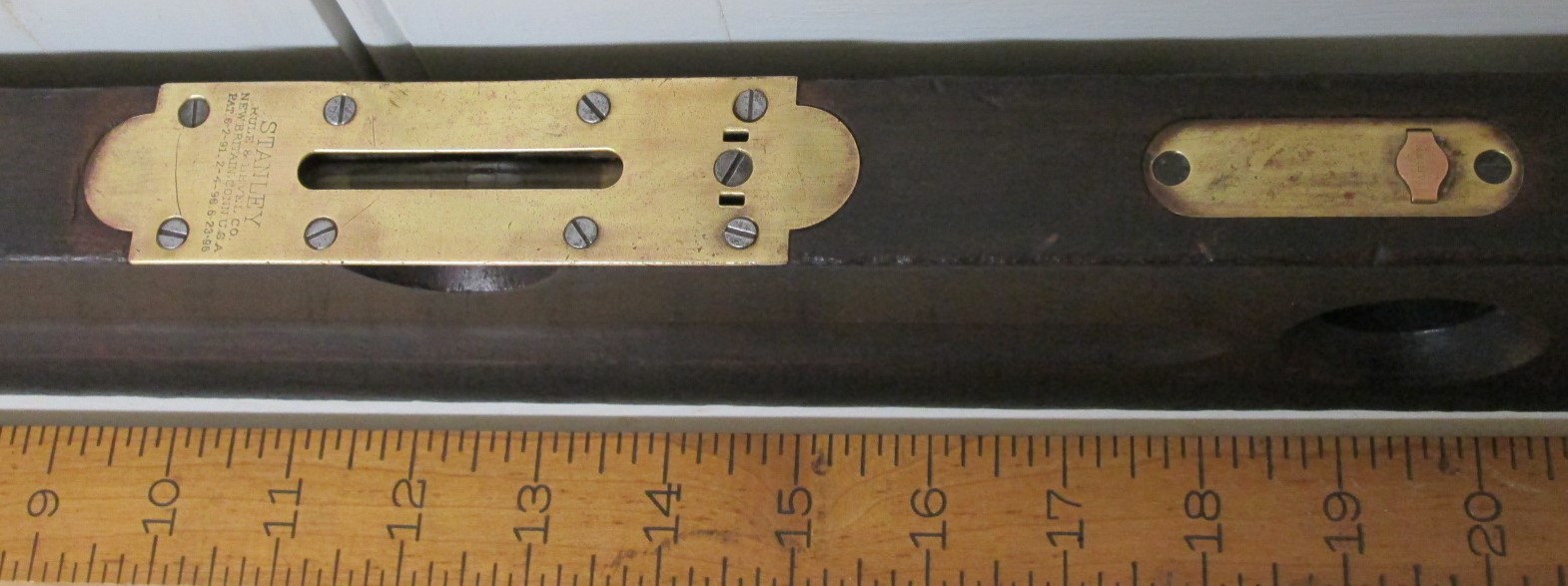 Stanley No. 16 Plumb & Level Adjustable Carpenters