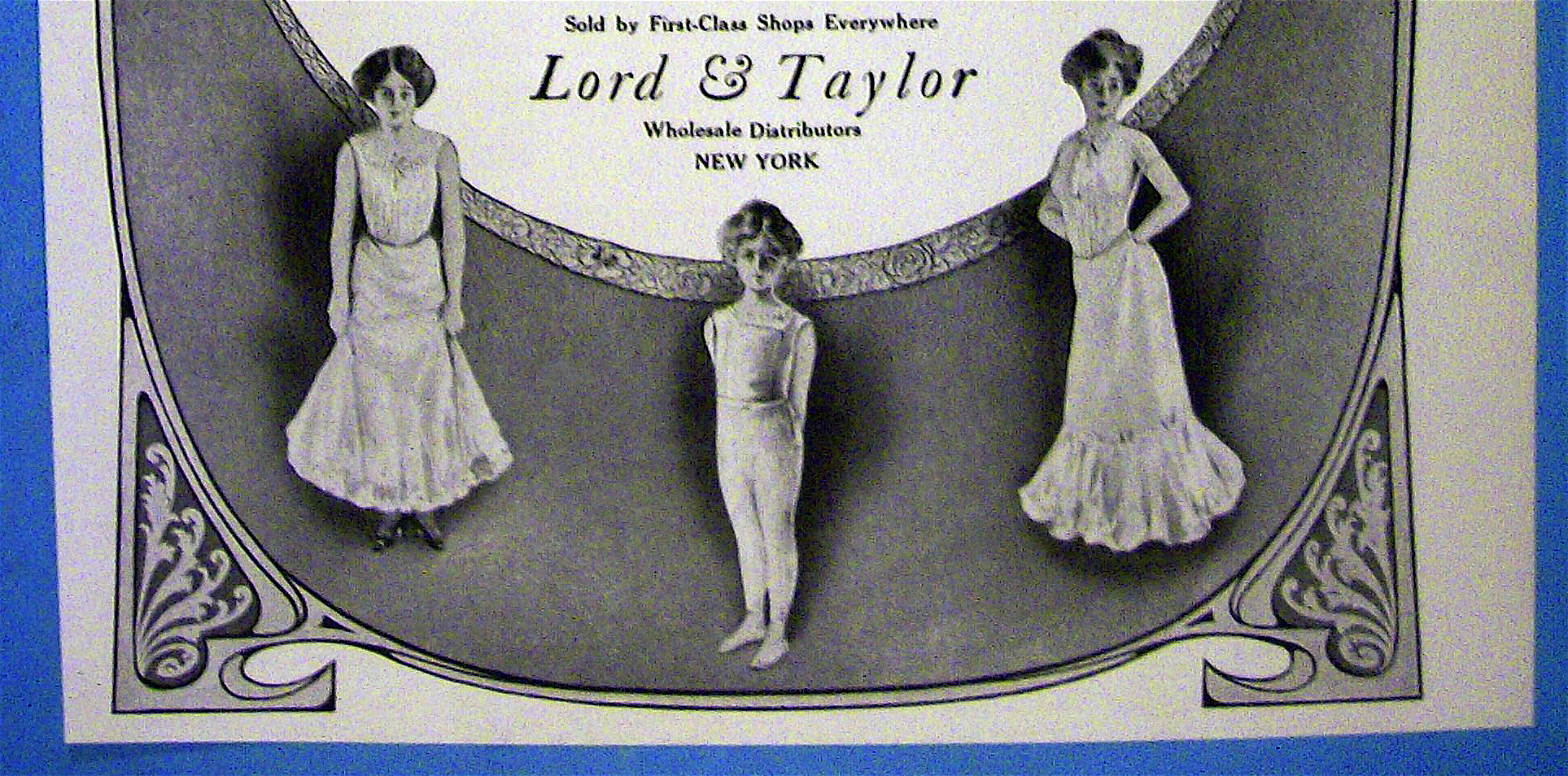 1907 Merode Underwear with Different Women