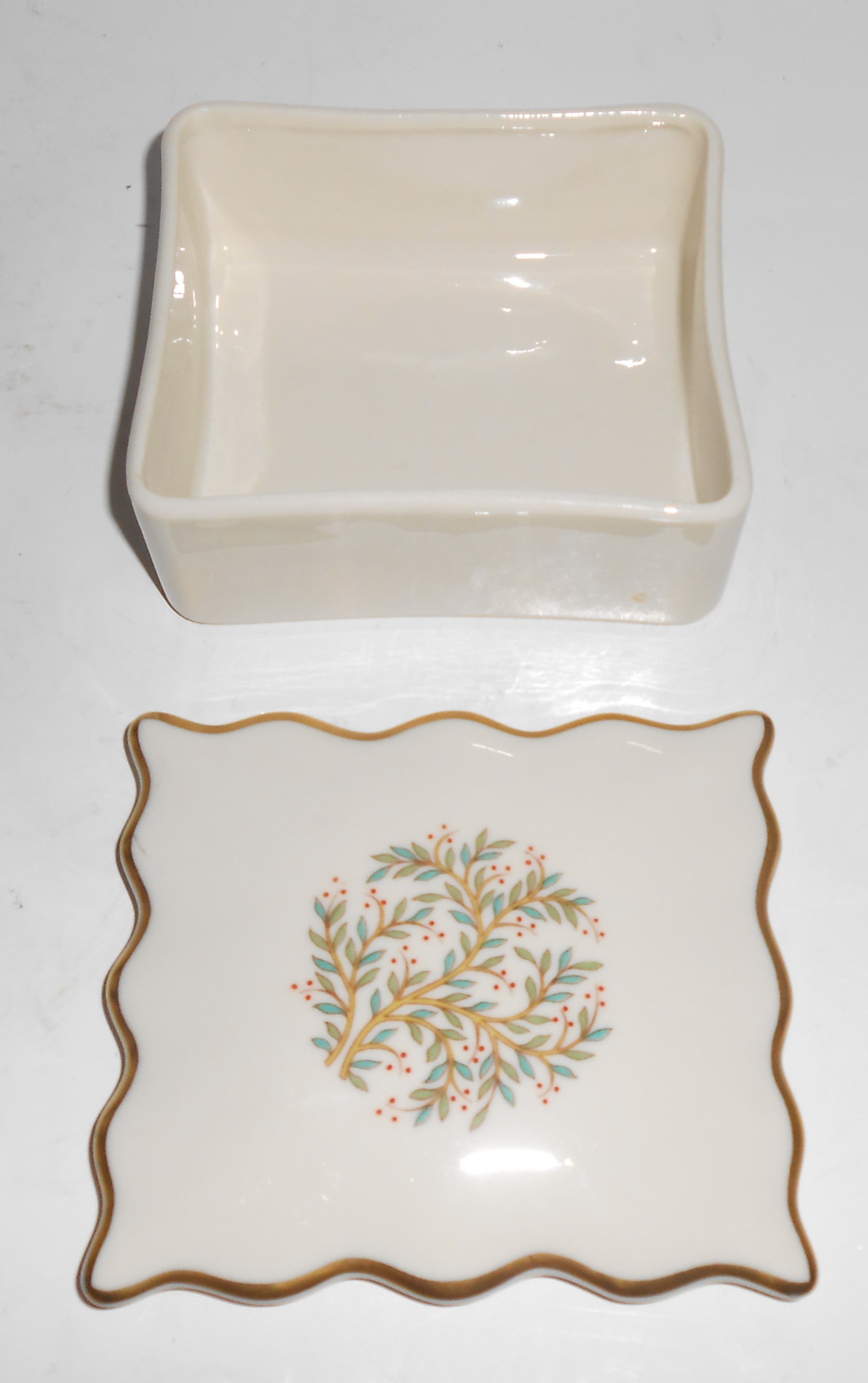 Franciscan Pottery Fine China Fremont Cigarette Box