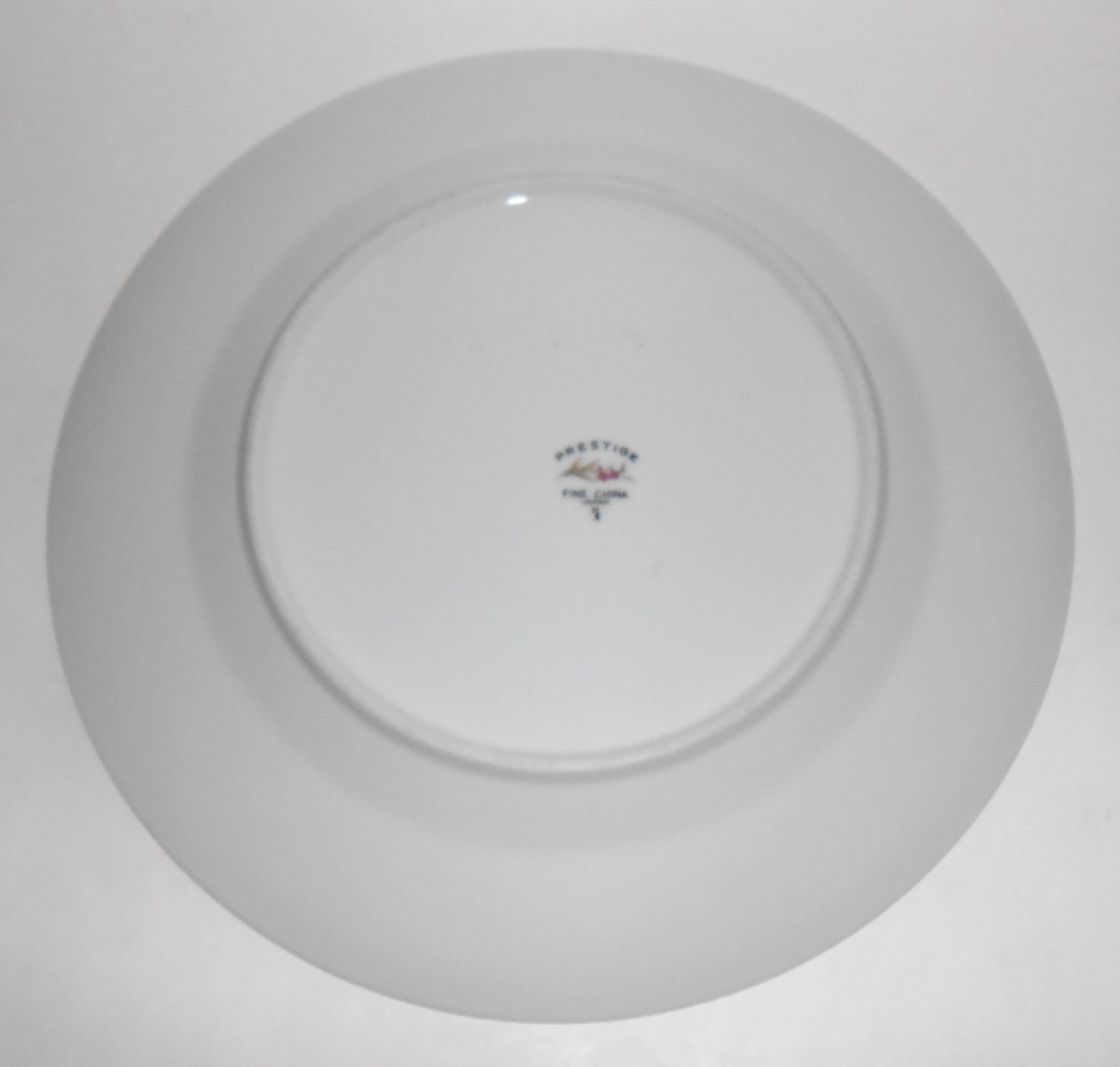 Prestige Japan Fine China Purple Floral Dinner Plate!