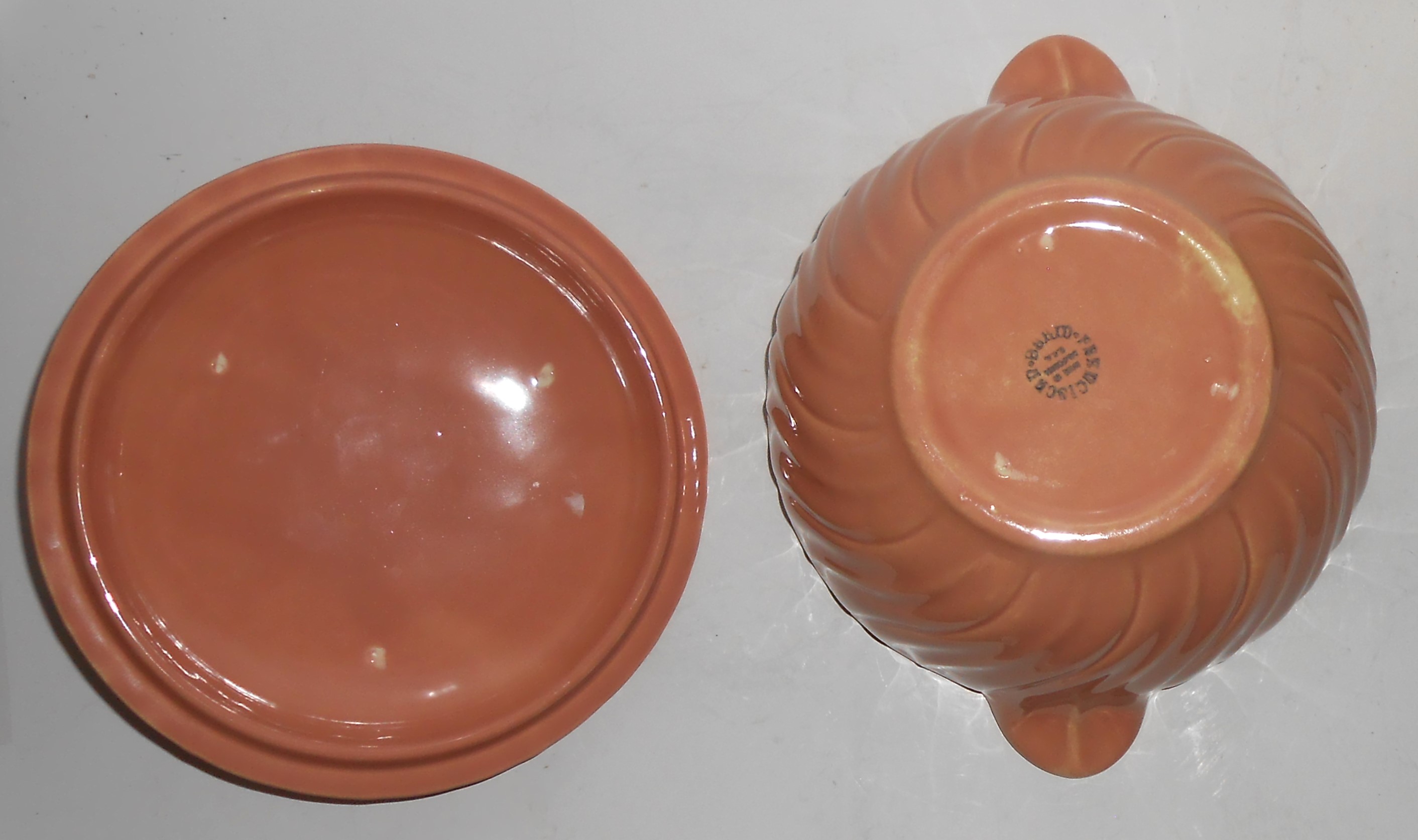 VINTAGE Franciscan Pottery Coronado Gloss Coral Cassero