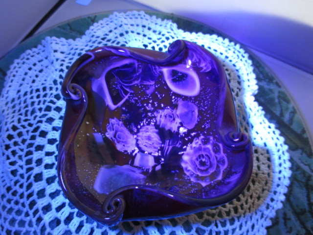 Murano Art Glass Uranium Bowl Rare Mid Century Floral Abstract