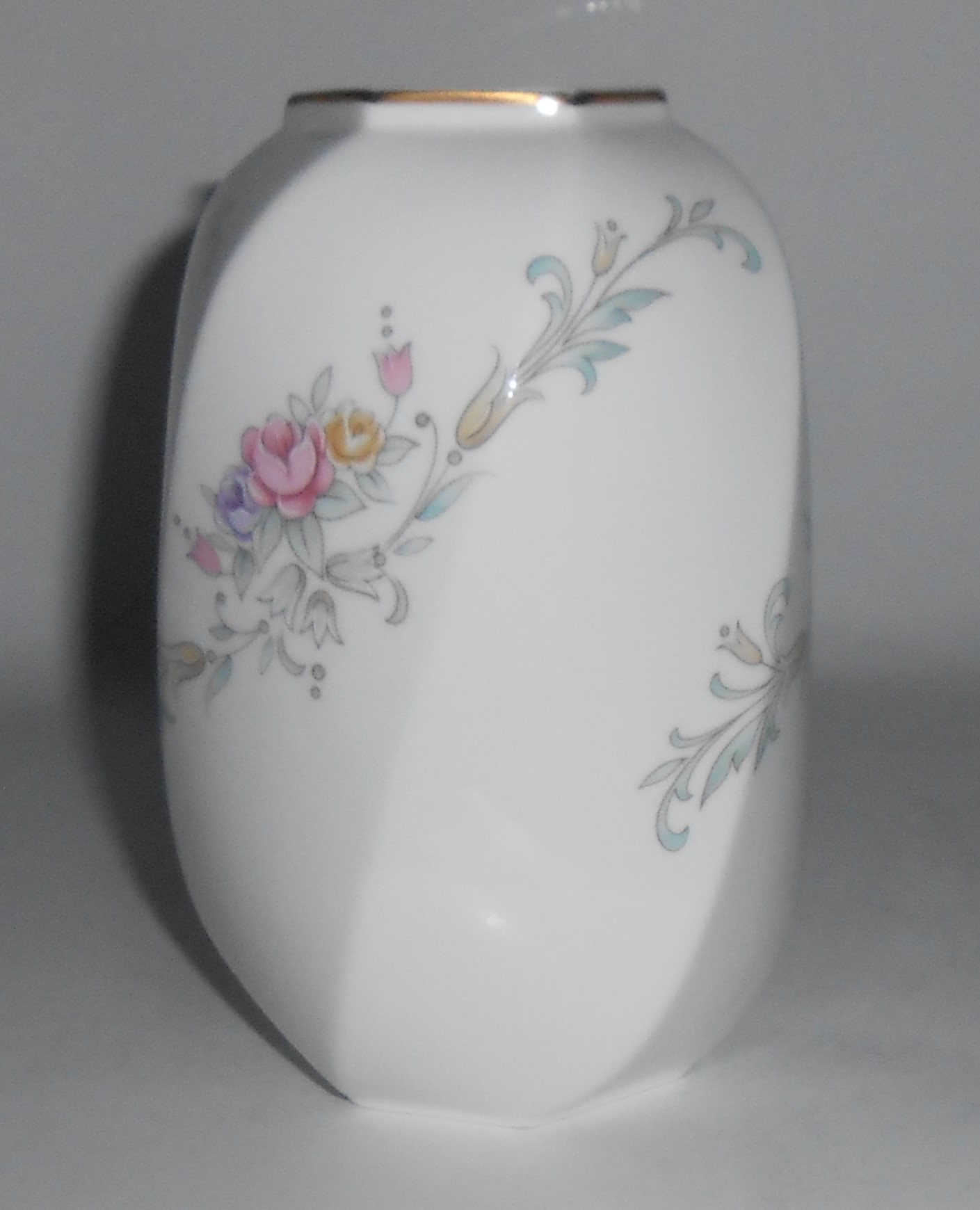 Mikasa Fine Bone China Porcelain Spring Crest Hexagon S
