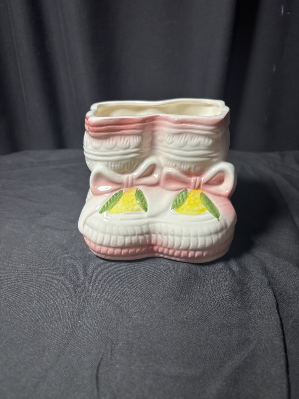 Vintage ARDCO Fine Quality Ceramic Baby Bootie Planter Pink White Nursery Decor C1052