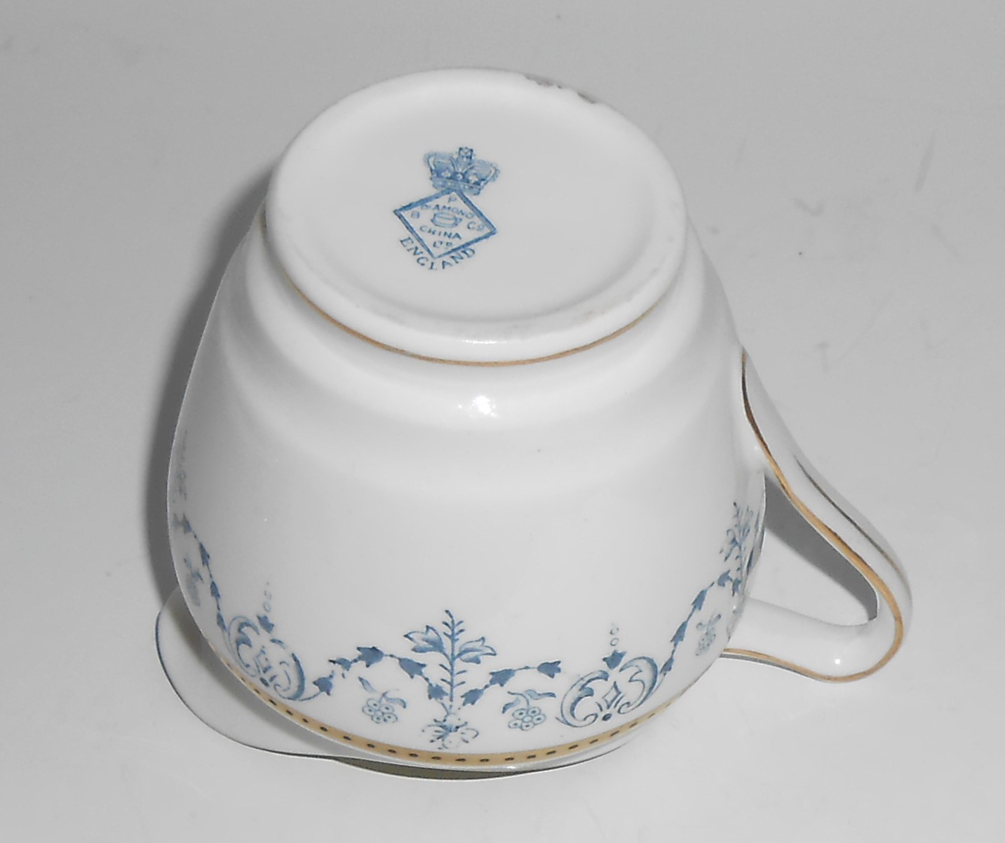 Diamond Blyth Porcelain China  Cobalt w/Gold Creamer