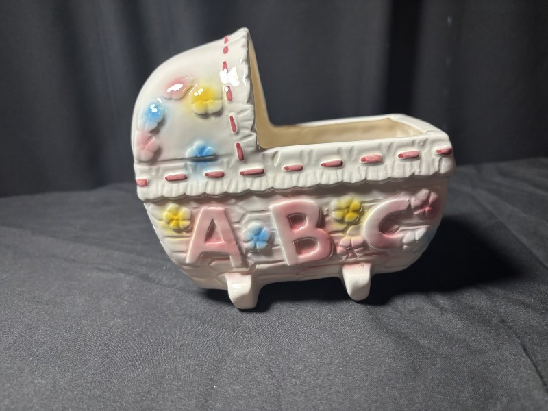 Vintage Ceramic Baby Bassinet Cradle Planter "ABC" Nursery Decor Made in Japan 104 1