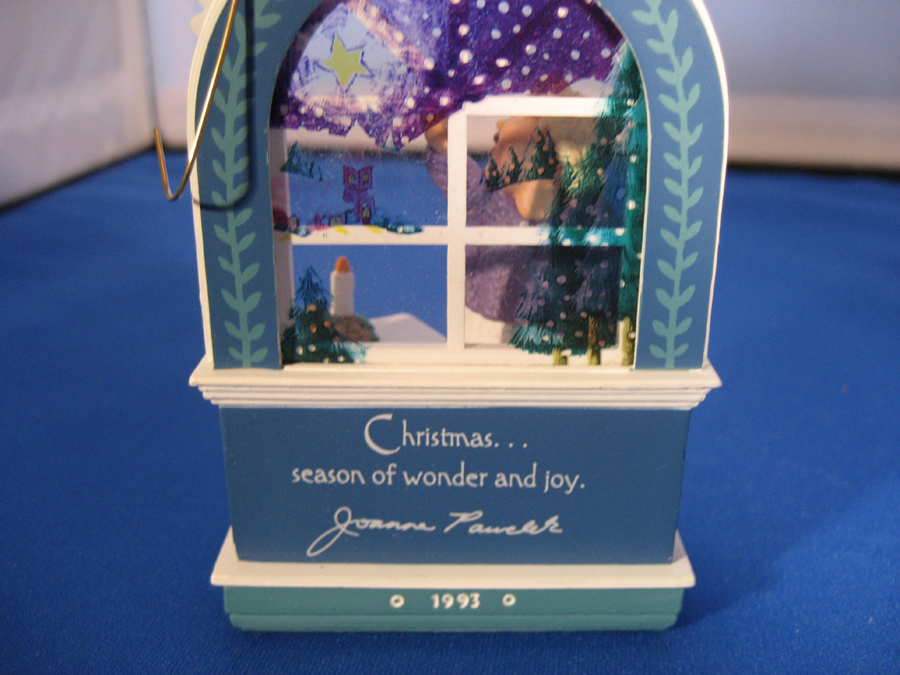 Look For The Wonder Ornament