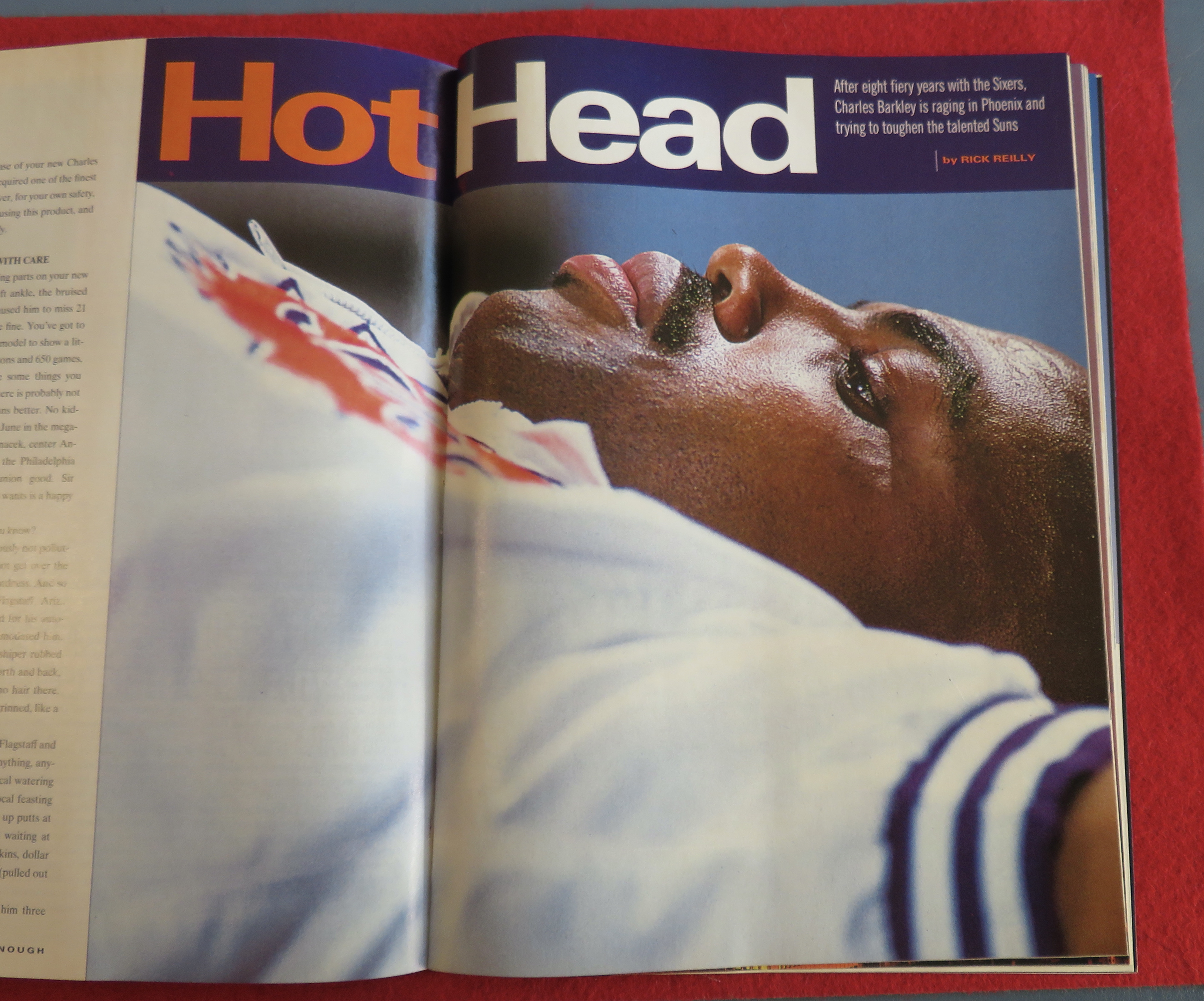 Sports Illustrated Magazine-November 9, 1992-C Barkley