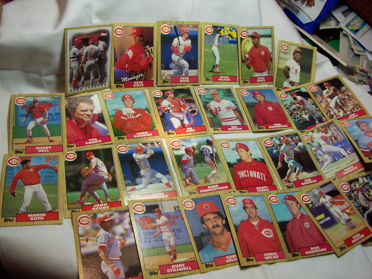Baseball Cards Cincinnati Reds 29 cards 1987