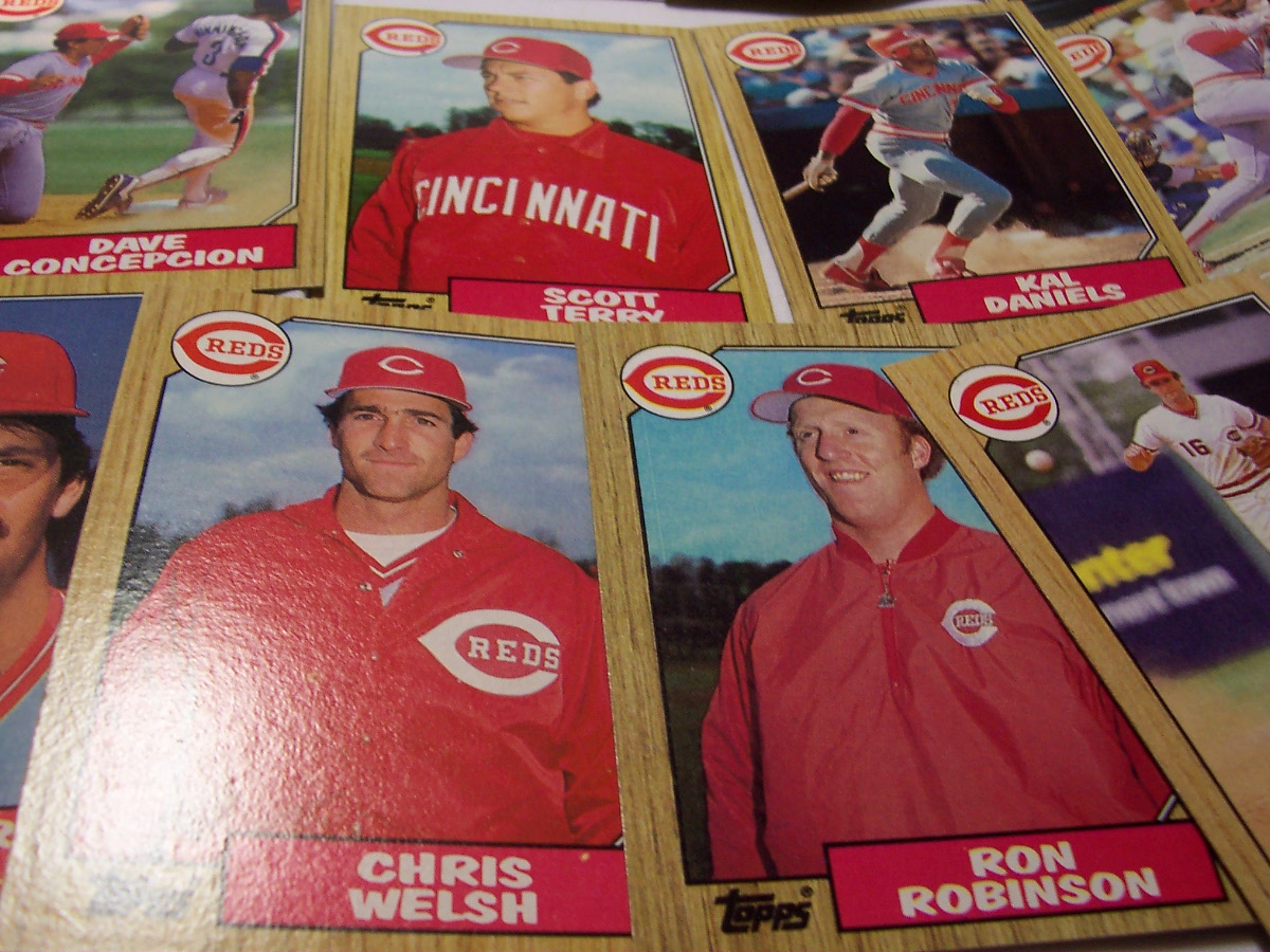 Baseball Cards Cincinnati Reds 29 cards 1987