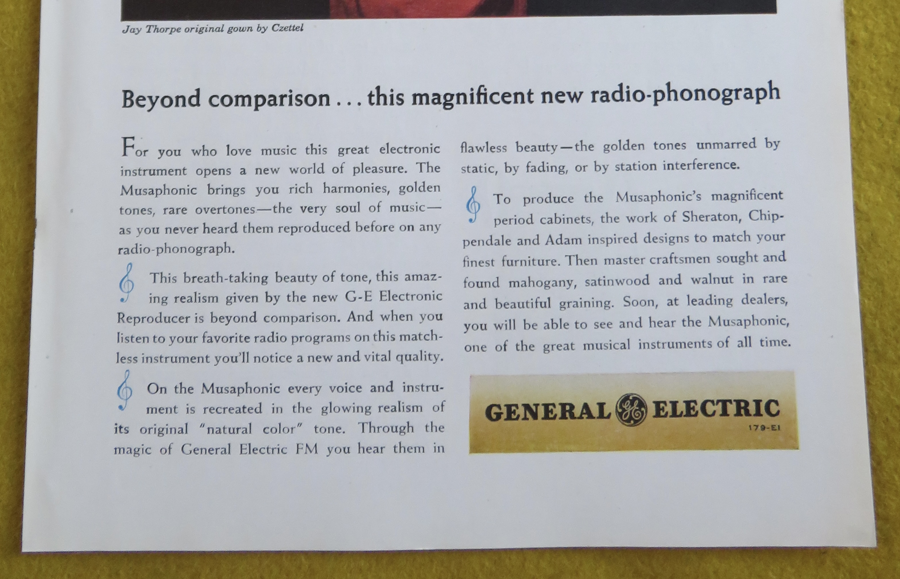 1946 General Electric Musaphonic with Woman