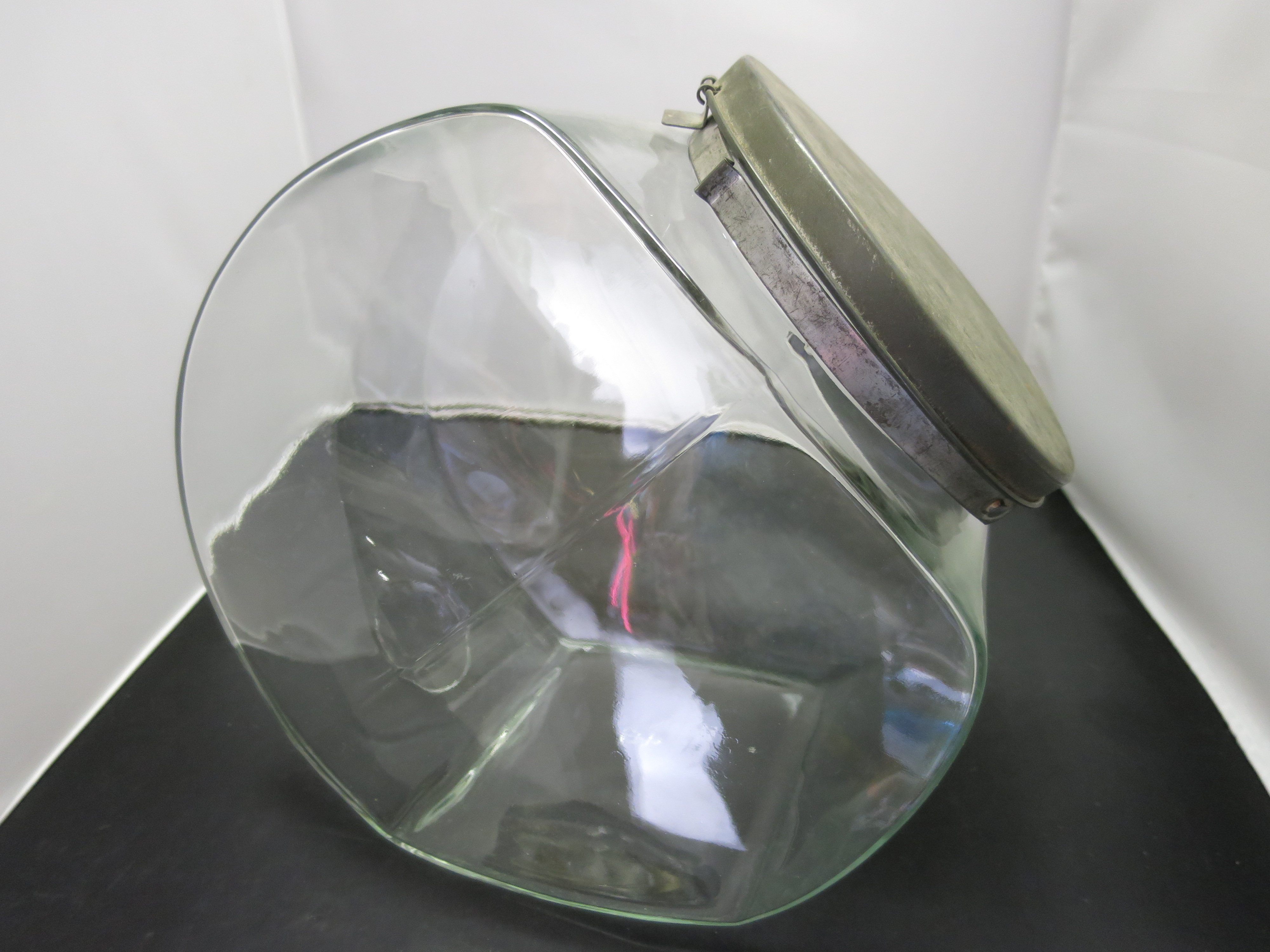 Anchor Hocking Large Glass Jar tin lid Doughnut  Jar