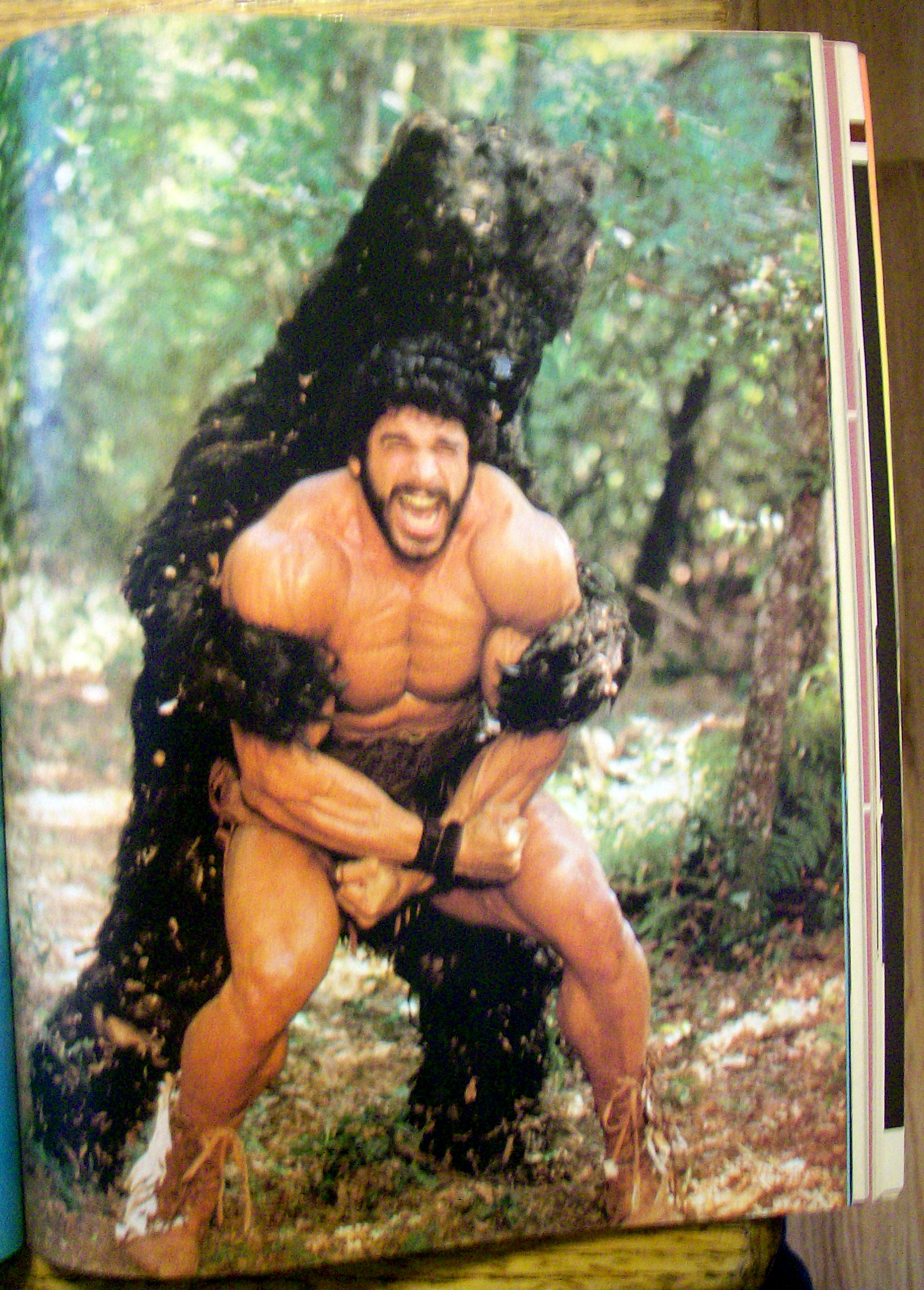Muscle & Fitness Magazine-March 1983-Lou Ferrigno