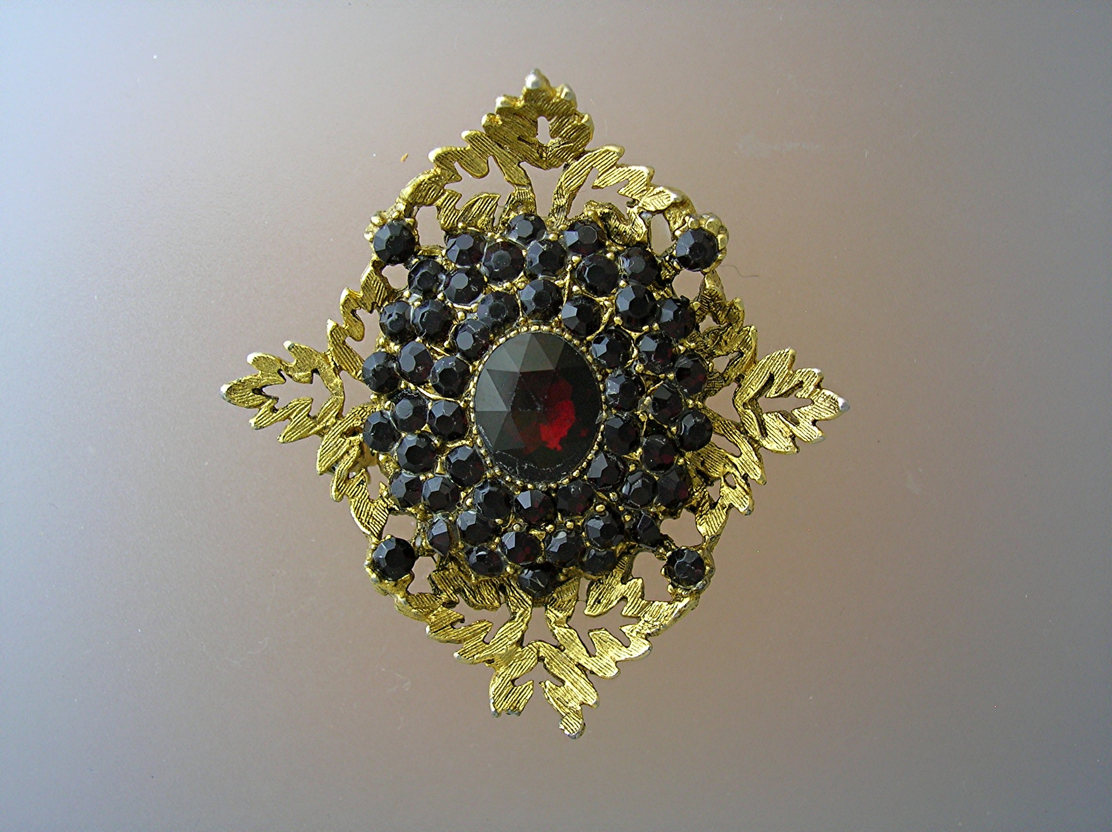Blood Red Faceted Goldtone Set Brooch