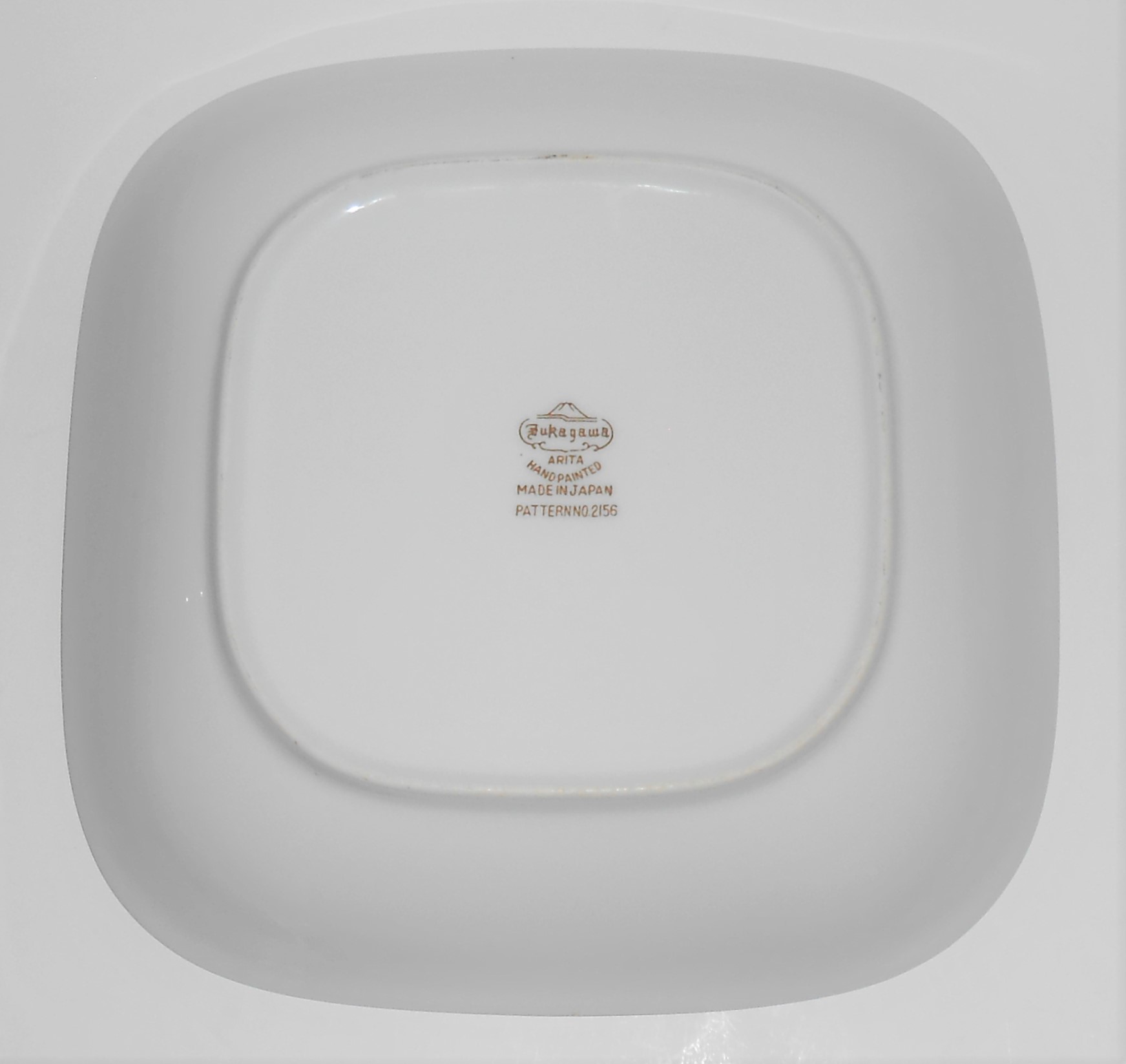 Fukagawa China Porcelain Gold Wheat 2156 Soup Bowl