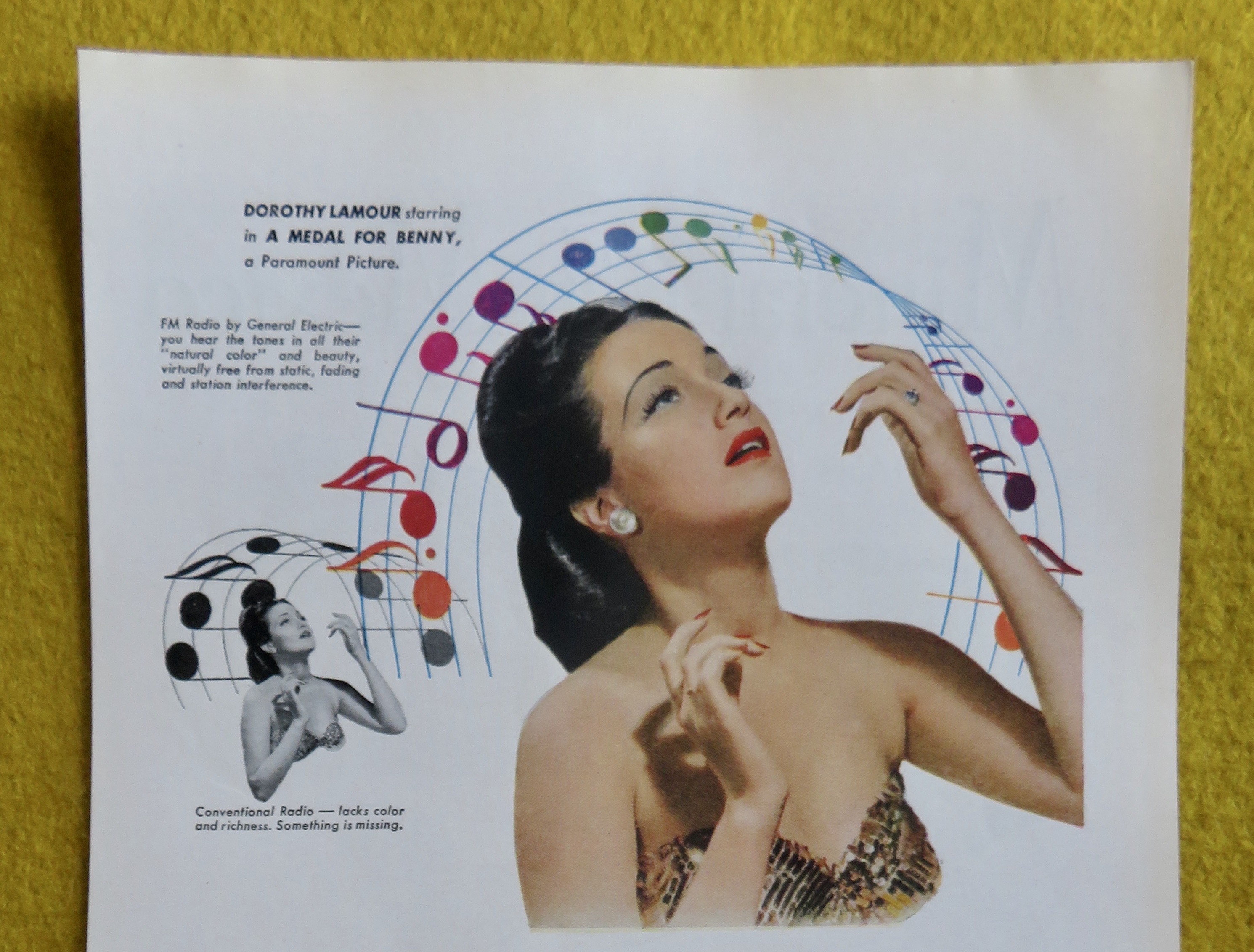 1945 General Electric FM Radio with Dorothy Lamour
