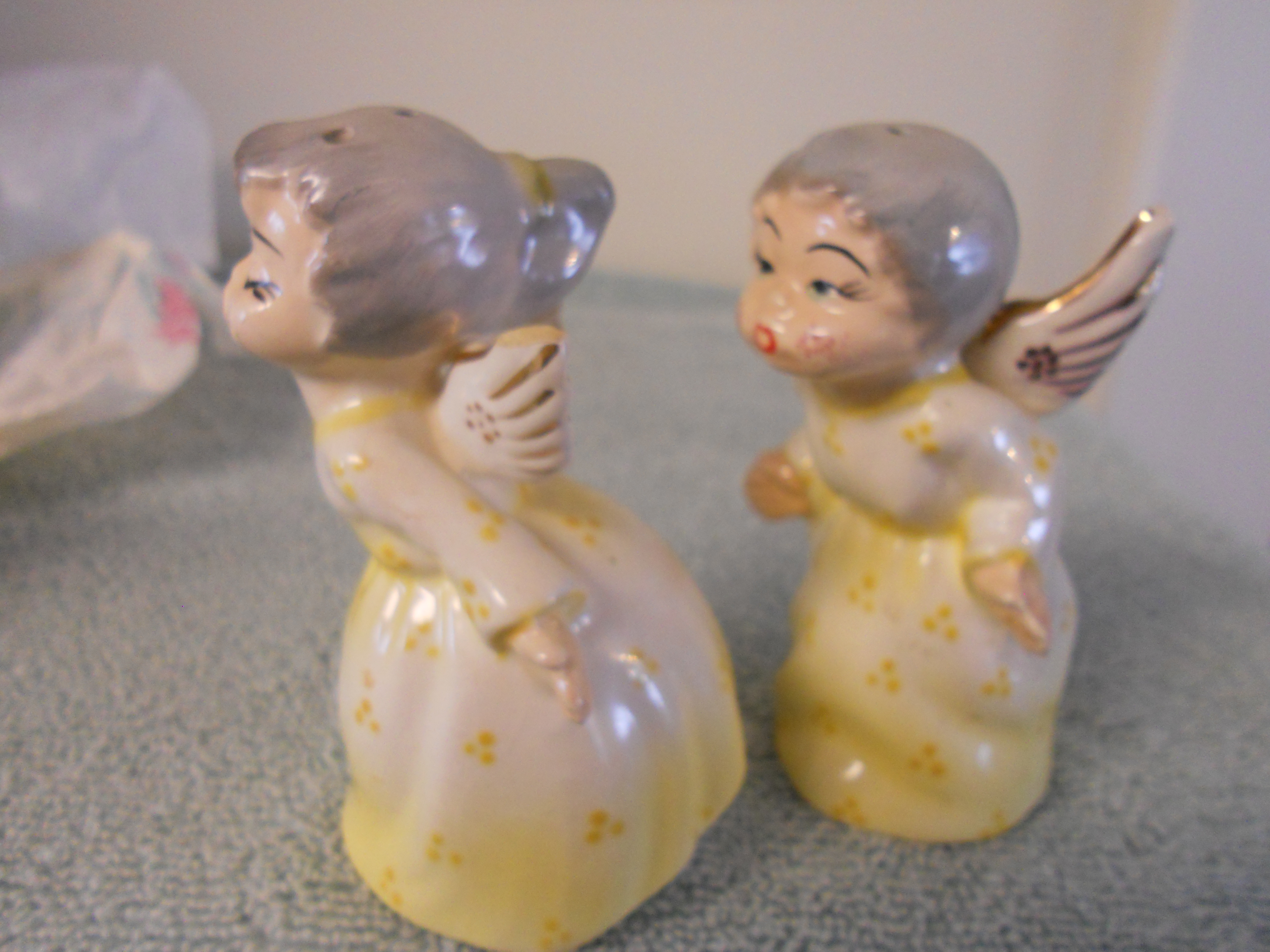 Napco Kissing Angels Salt Pepper Shakers Set