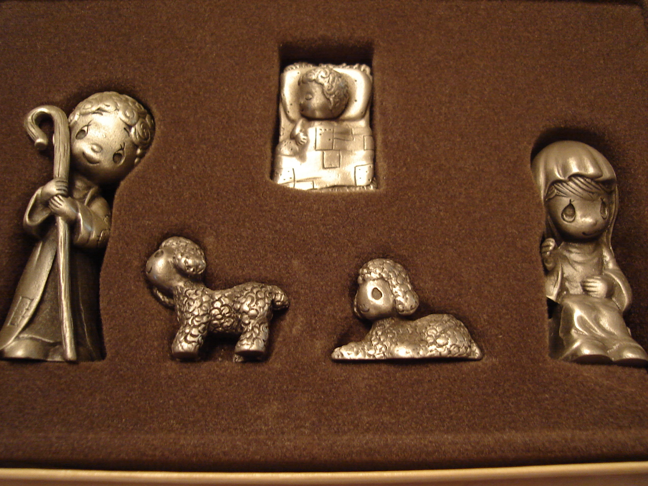 Precious Moments Pewter Nativity Set