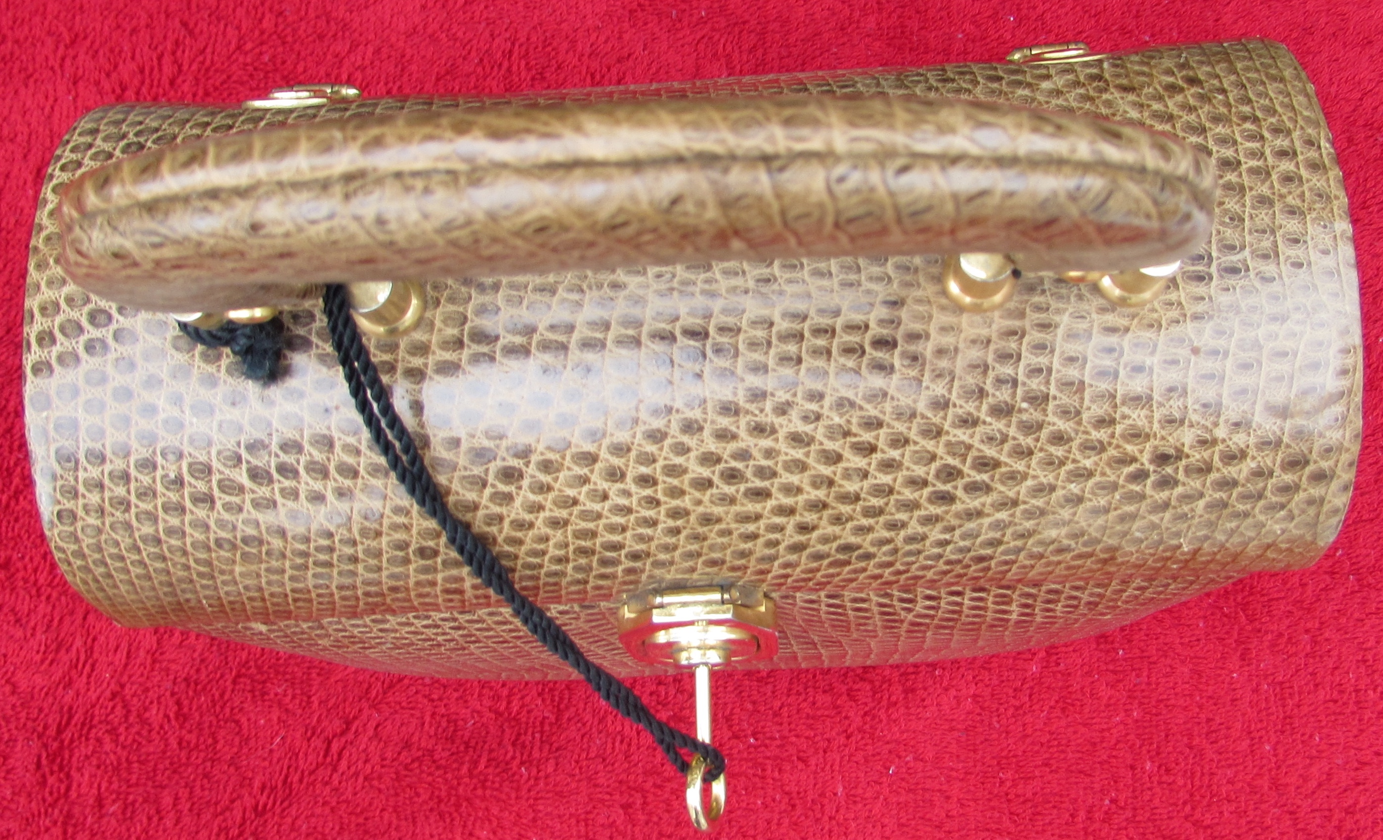 Faux Alligator Box Purse with Key