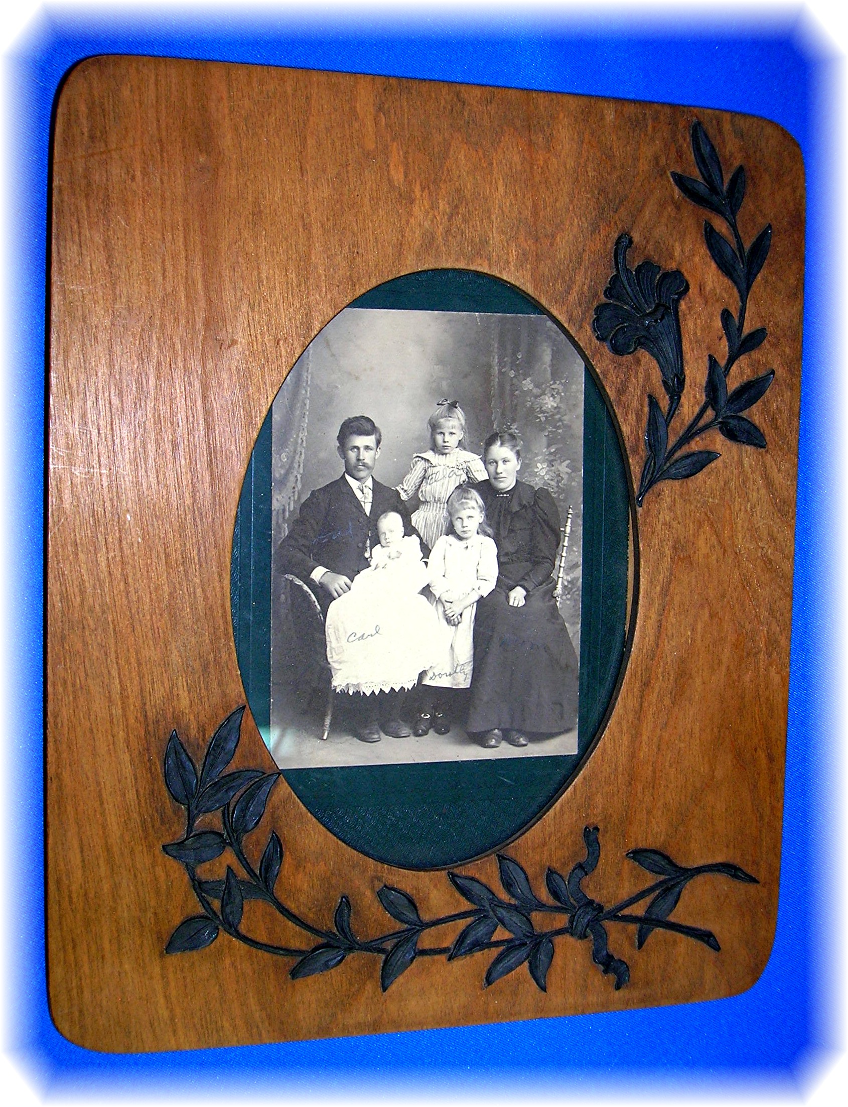Picture  Frame  Wood  with Leaf Appliques