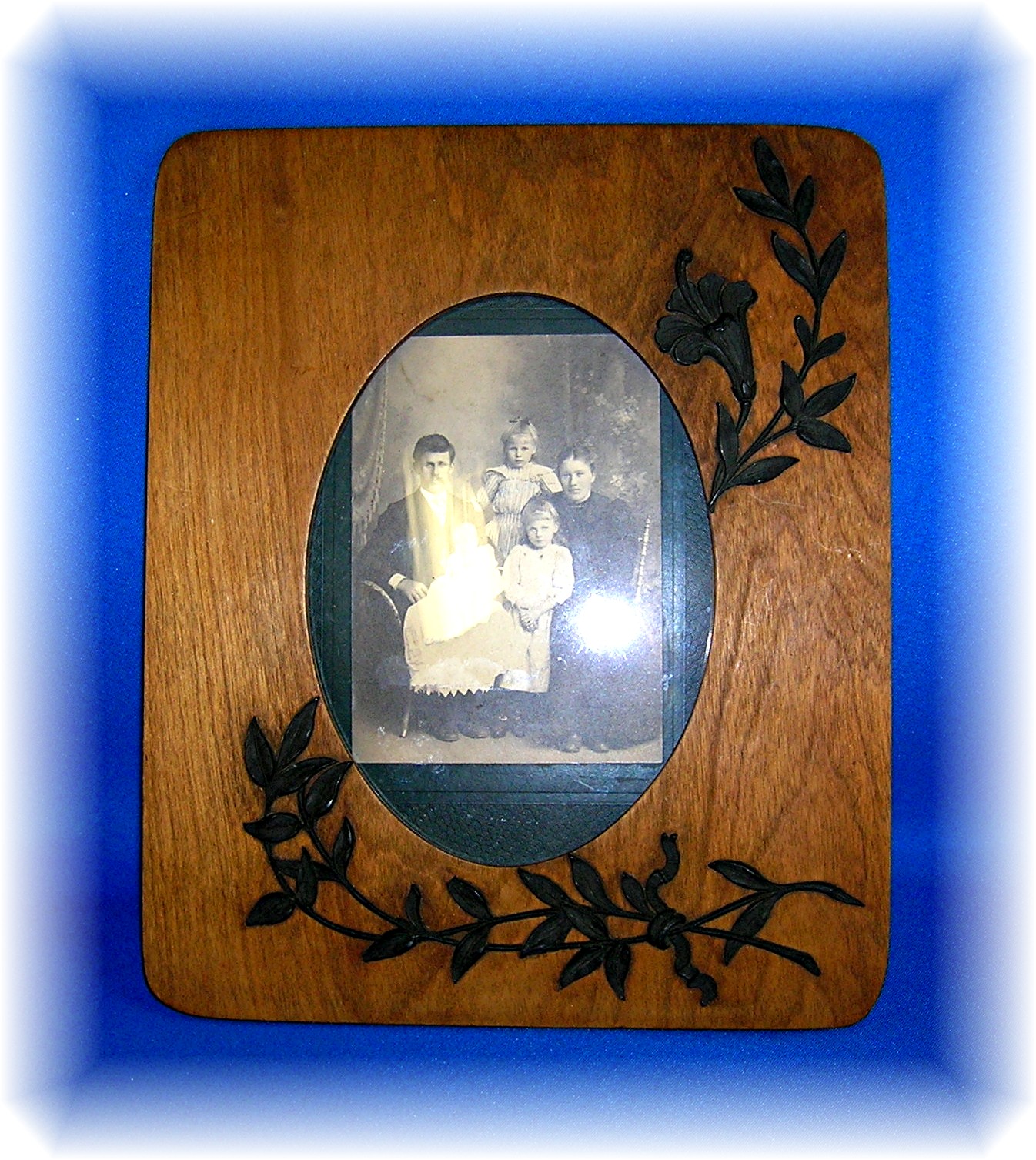Picture  Frame  Wood  with Leaf Appliques