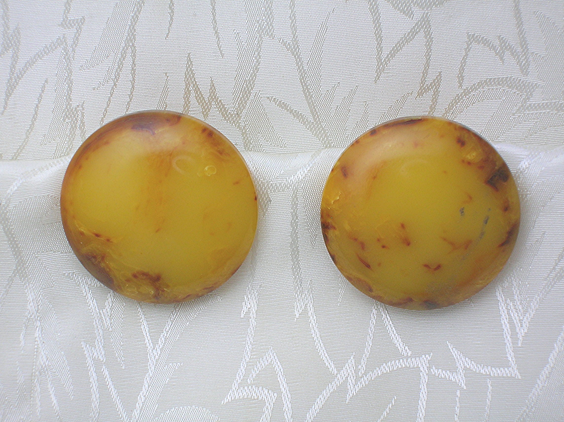 Bakelite Butterscotch Amber Look Clip Earrings