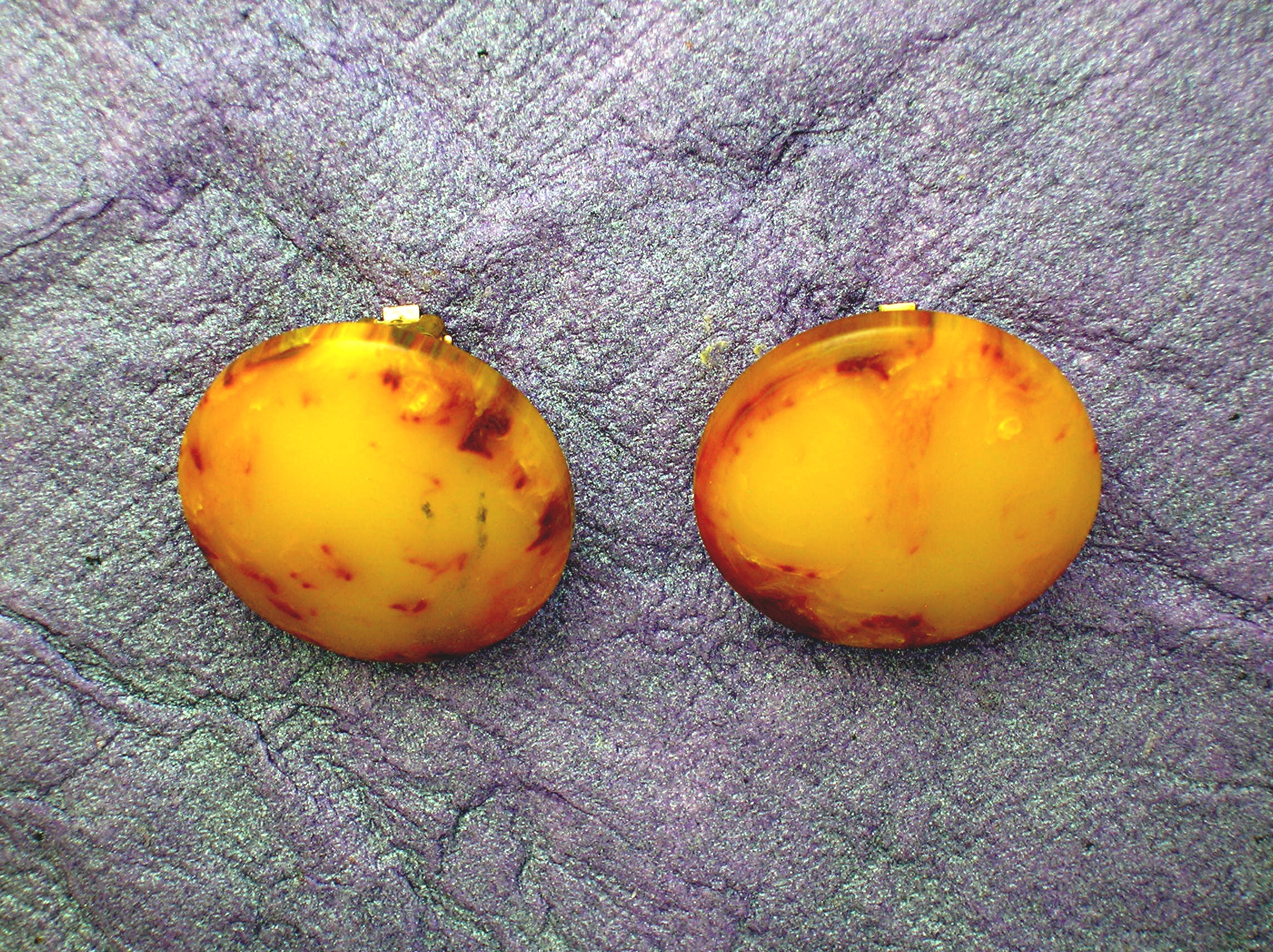 Bakelite Butterscotch Amber Look Clip Earrings