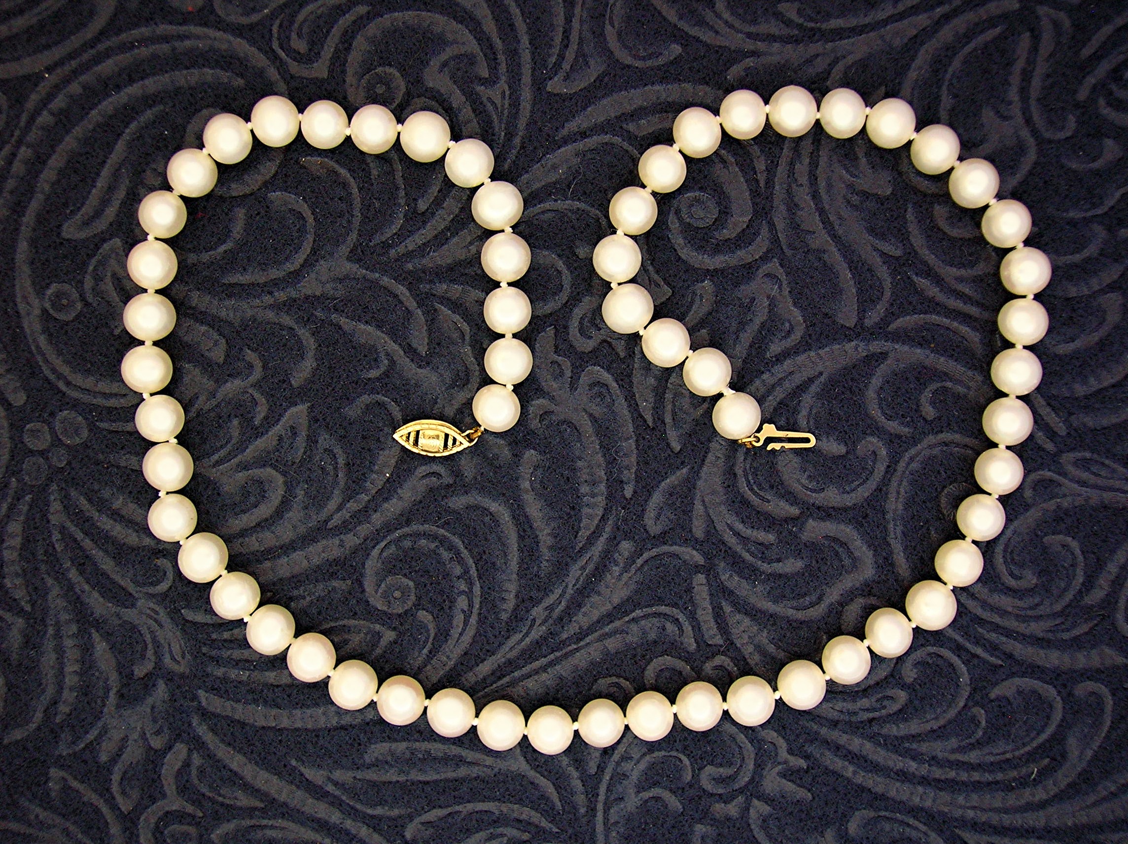 14K Gold Freshwater Pearls 7mm 18 Inch Necklace