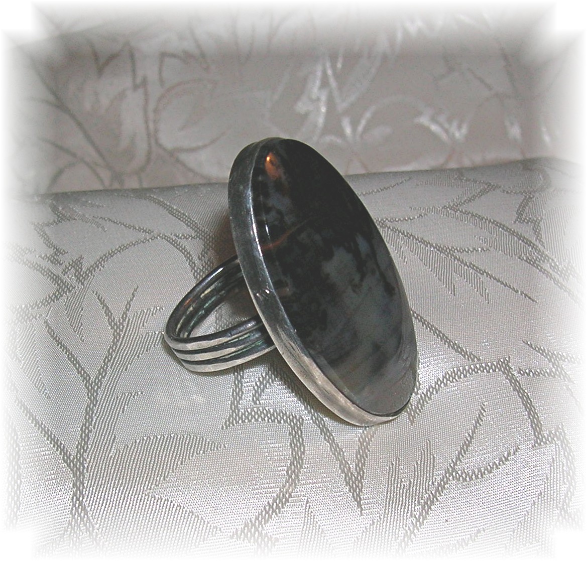 Vintage Sterling Silver Agate Ring