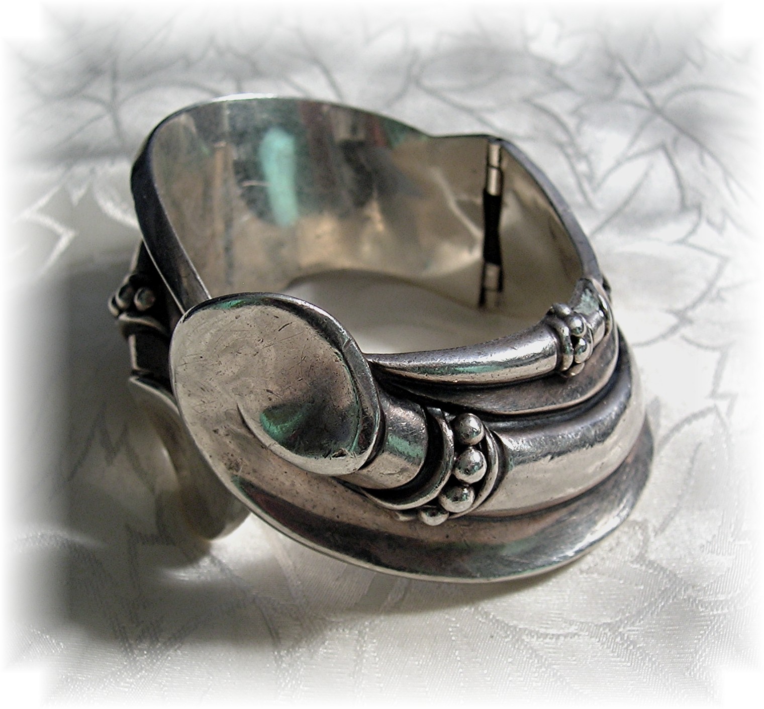 Taxco Mexico Margot Sterling Silver Clamper Bracelet