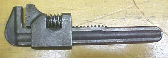 Fairmount  Auto Adjustable Monkey Wrench 5 inch