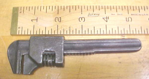 Fairmount Auto Adjustable Monkey Wrench 5 inch