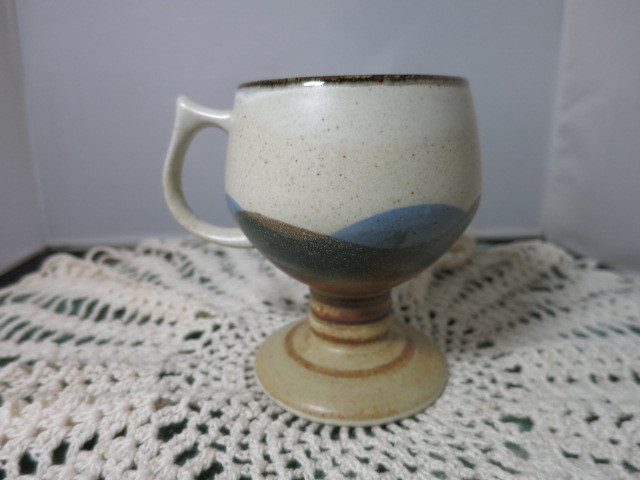 Vintage Stoneware Cup Mug holds 8 fluid ounces