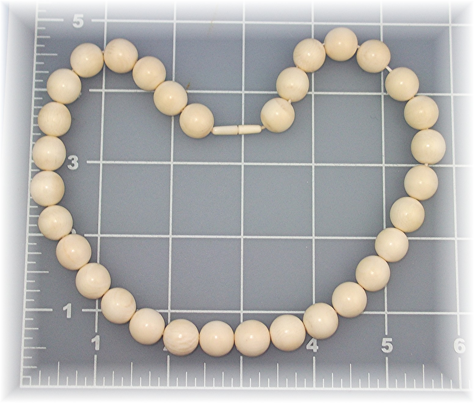 Necklace Pre Ban Ivory Beads 11mm 40s