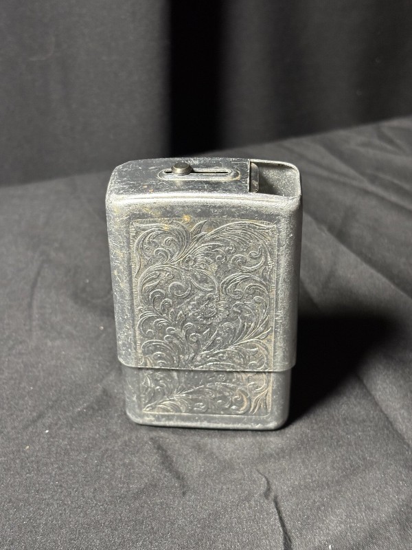 Vintage Park Industries Aluminum Cigarette Case