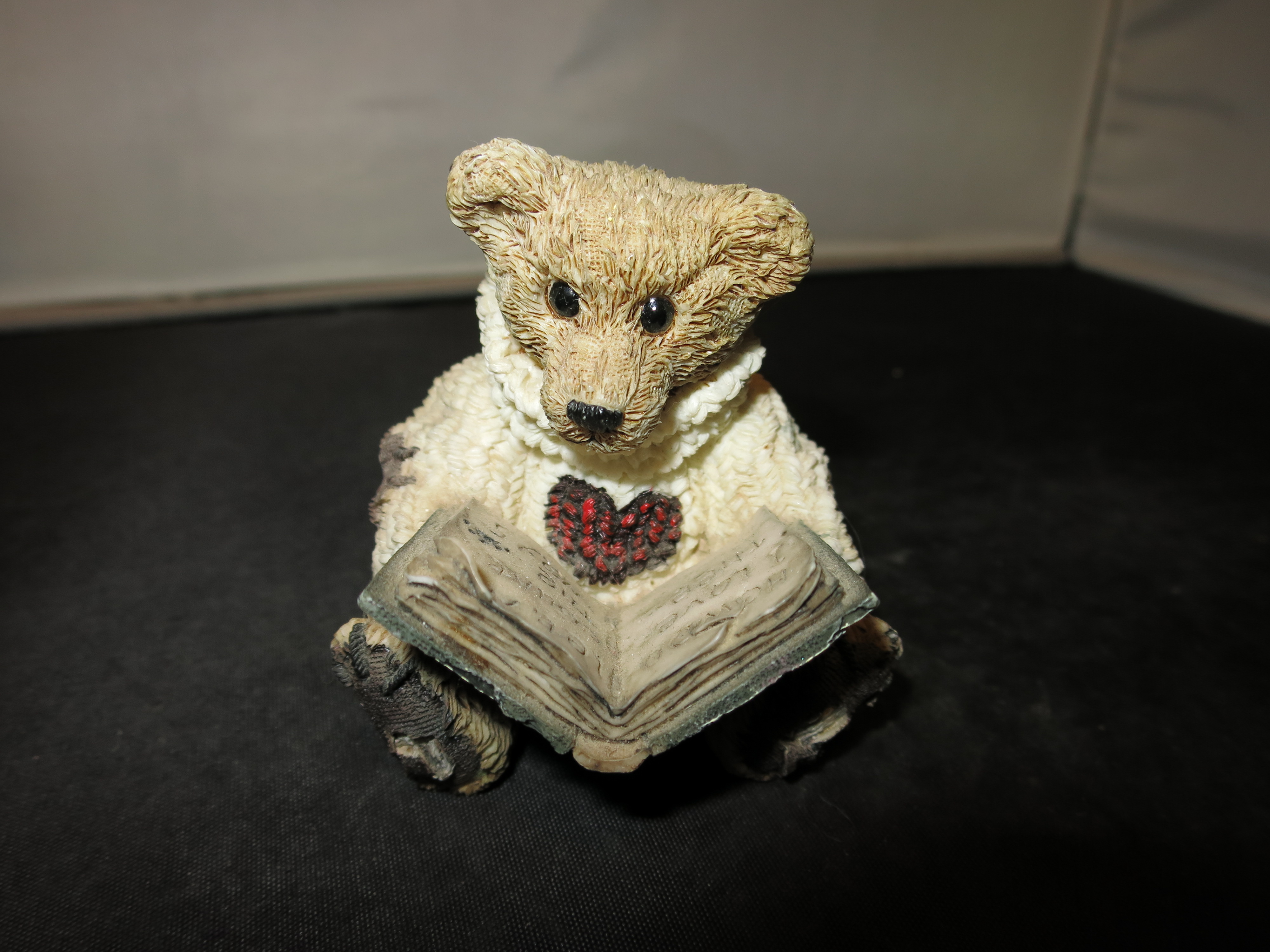 Boyds Bears and Friends Wilson with Love Sonnets