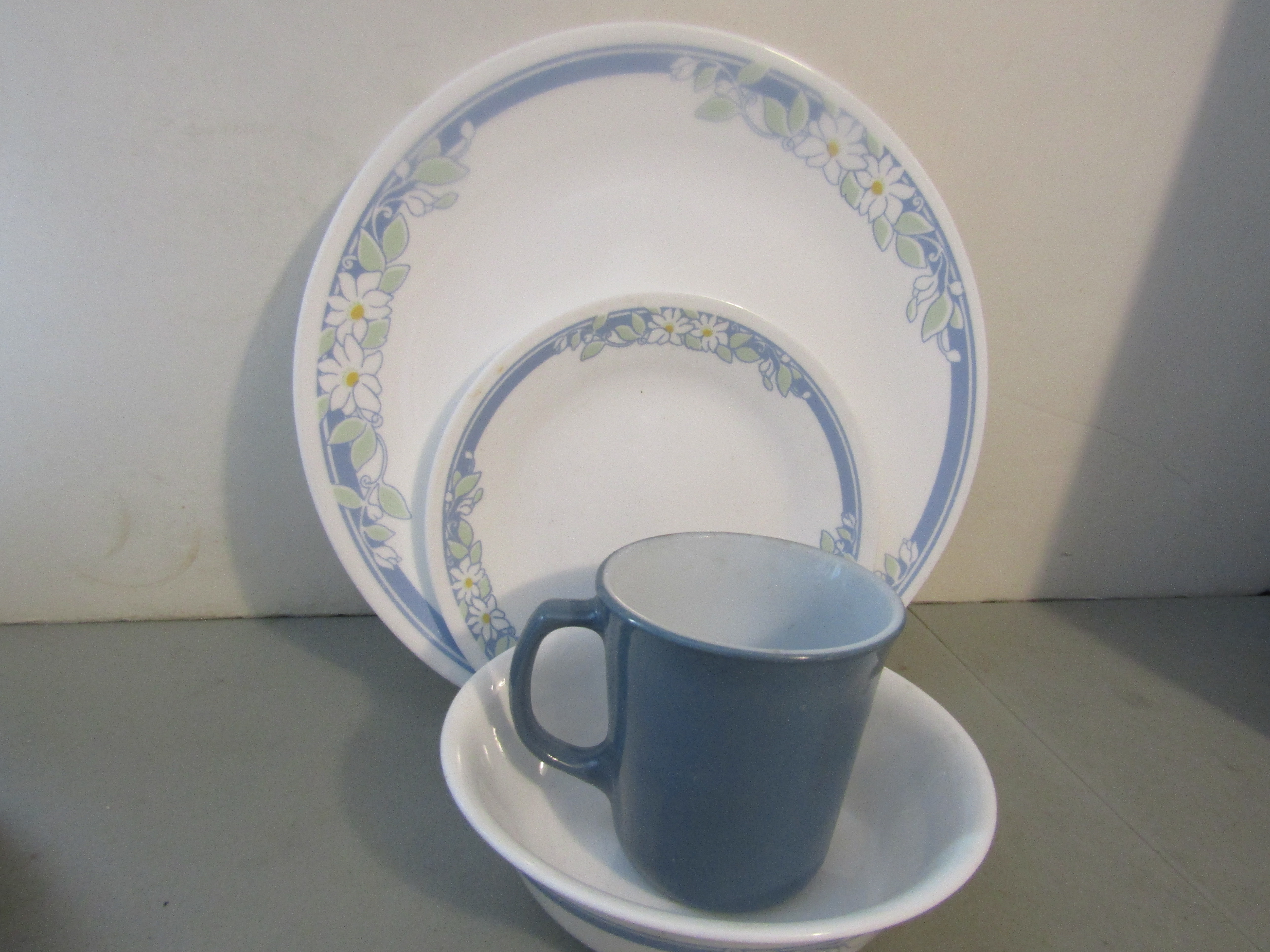 Corelle Jasmine 4-Piece Dinnerware Place Setting