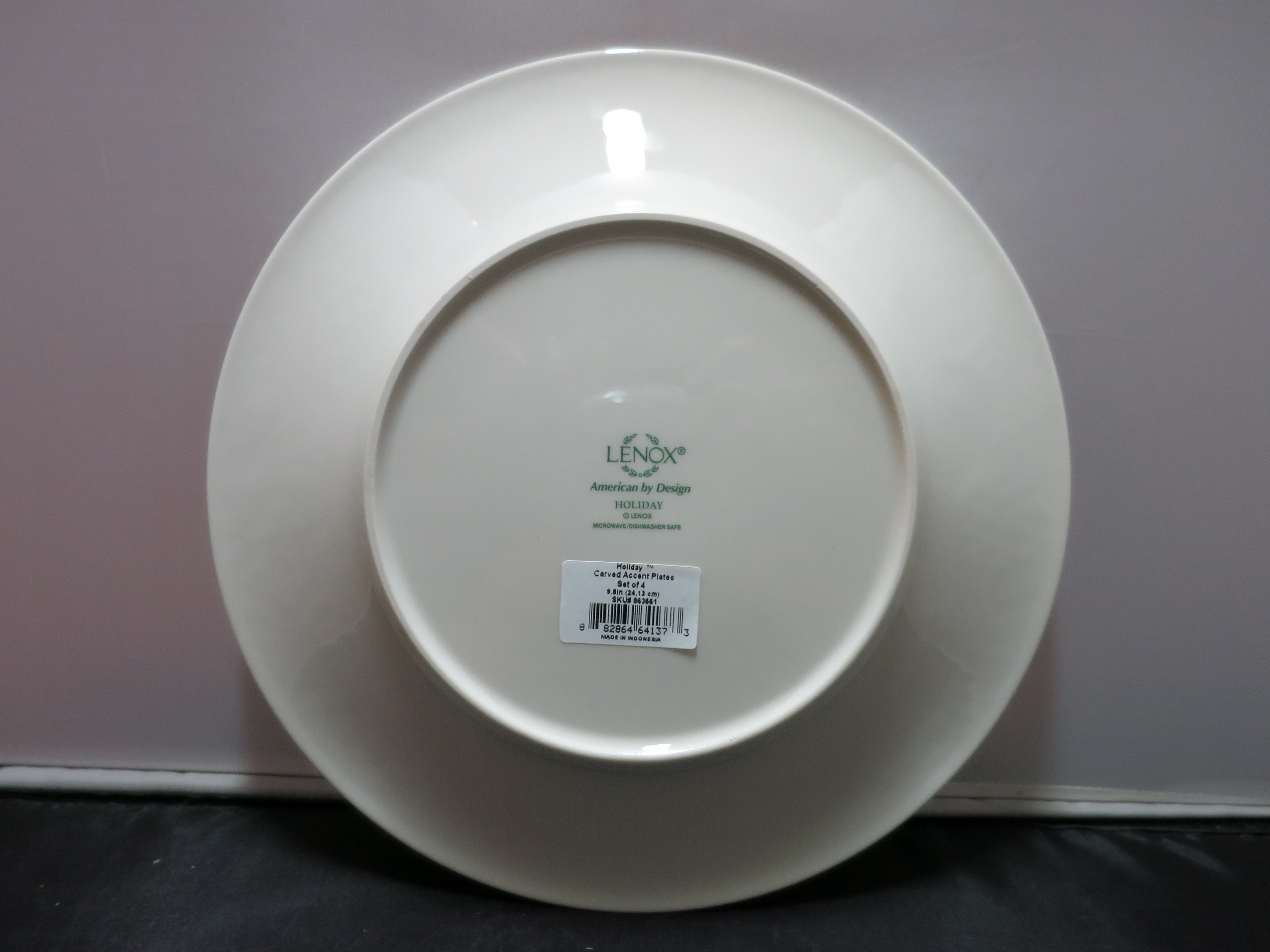 Lenox Holiday Carved Accent Plates Set of 4 White Boxed 9.5 Peace