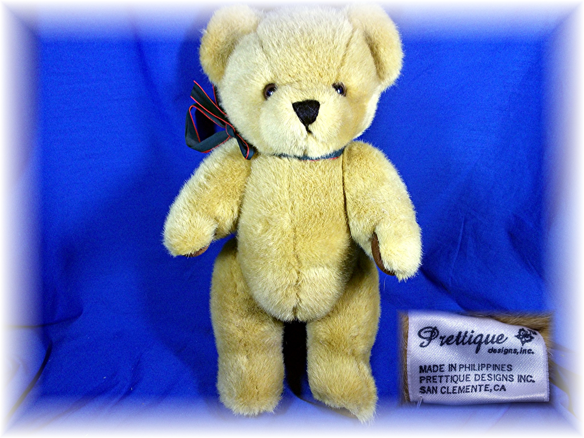 Plush Teddy Bear - Prettique -