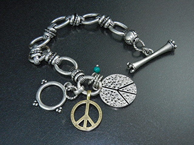 Silver Tone Charm Bracelet Lucky Brand