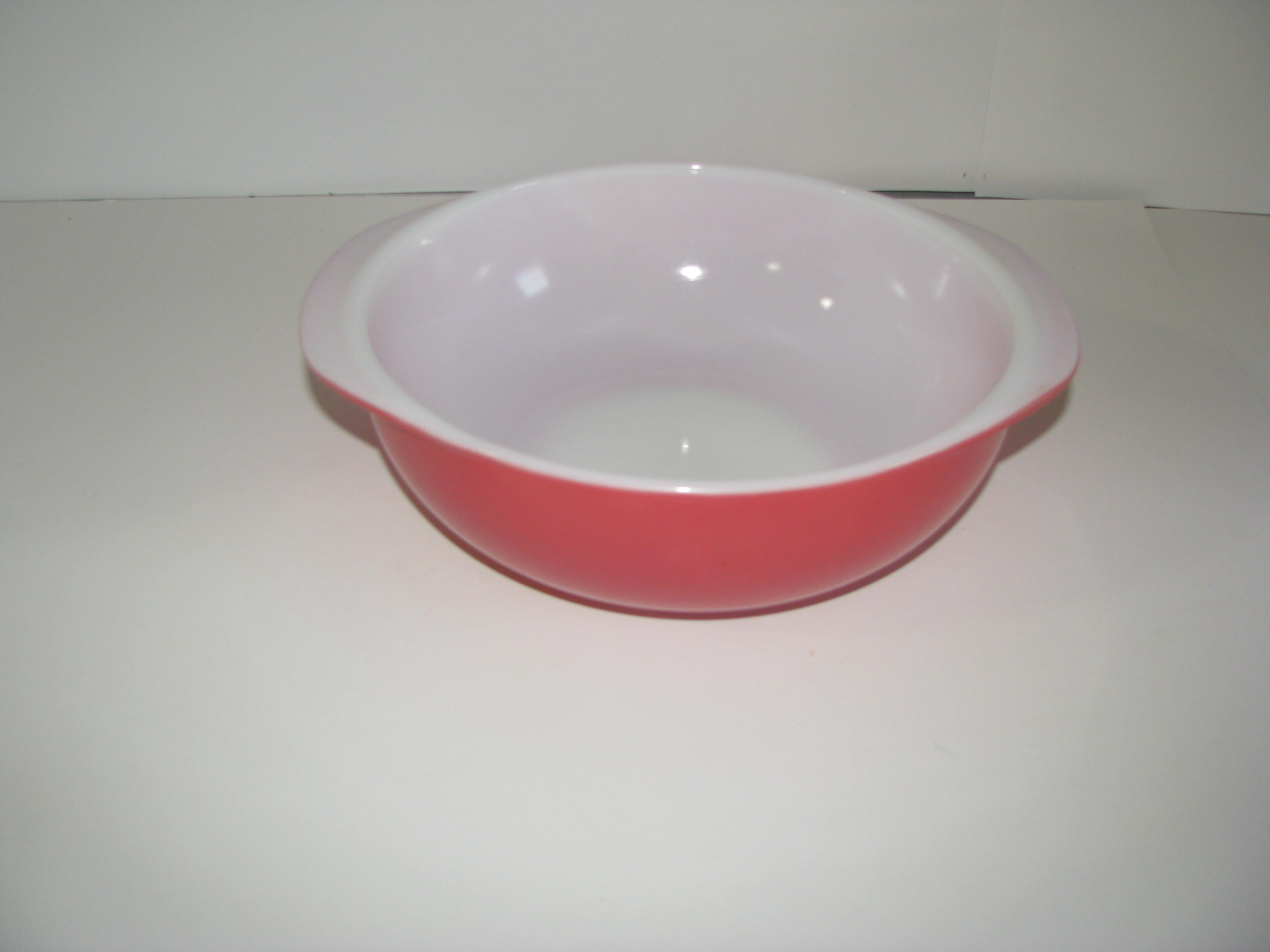 Pyrex Pink Flamingo 2 Quart Casserole Dish