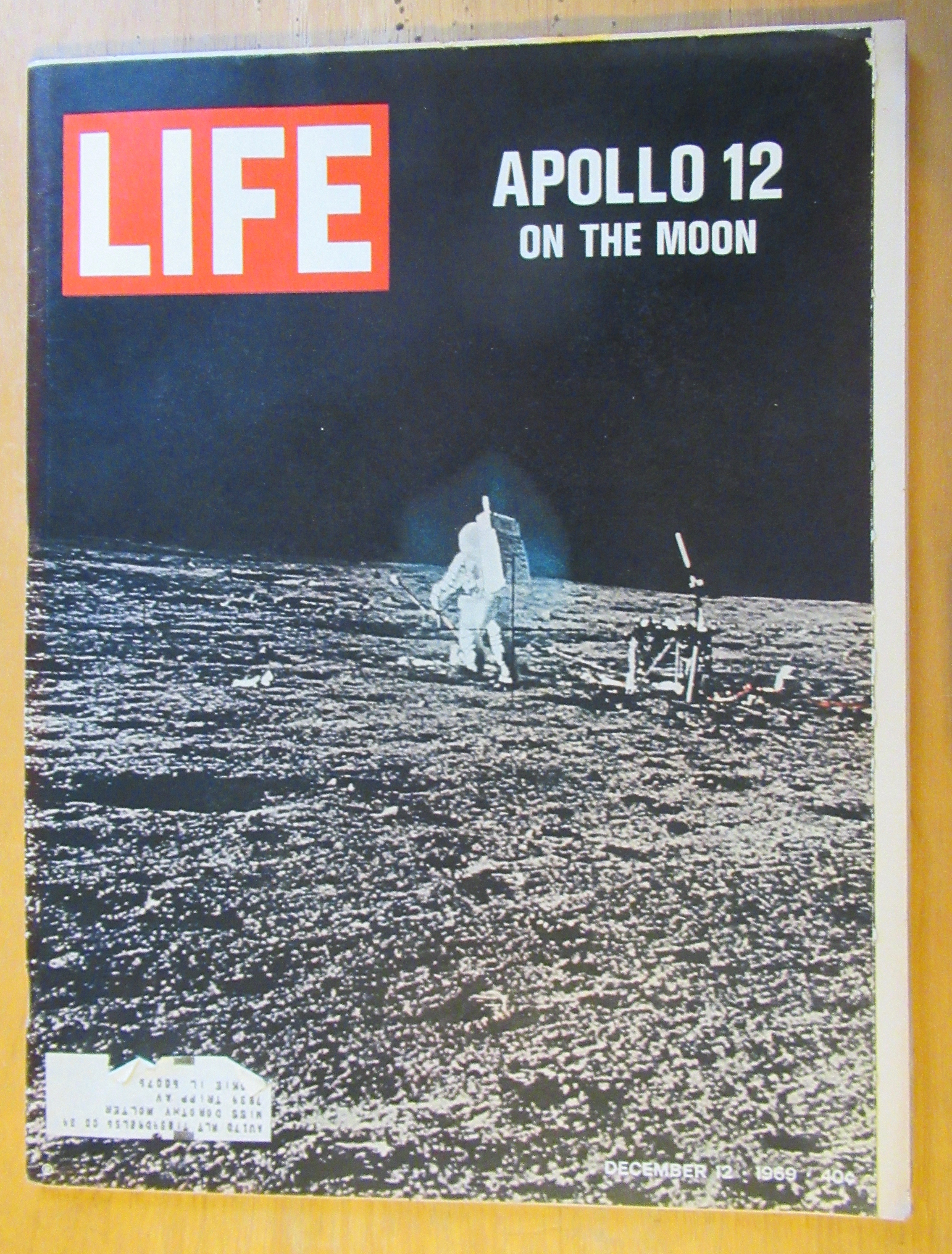 Life Magazine December 12, 1969 Apollo 12 On The Moon
