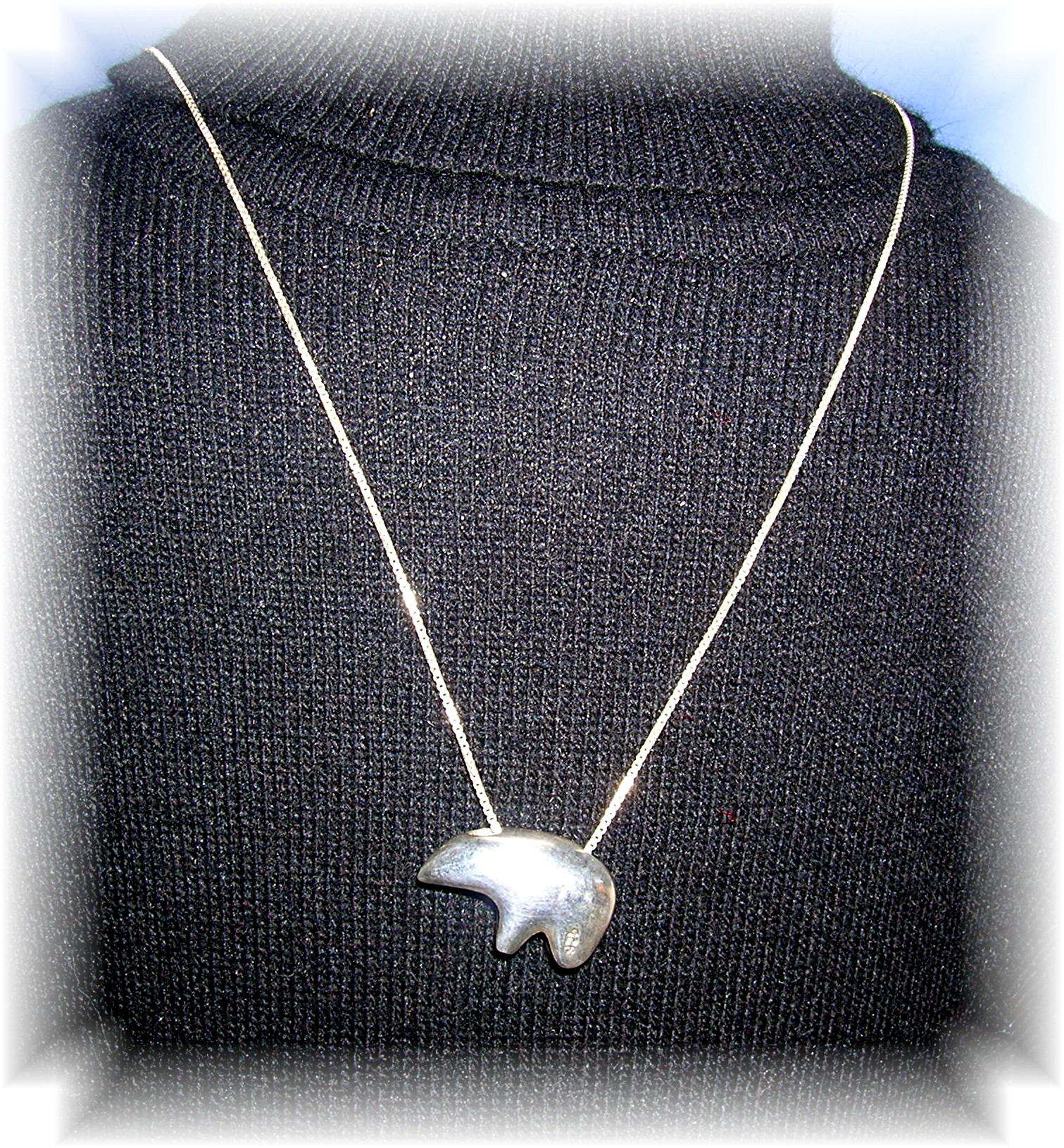 30 Inch Sterling Silver Chain an Bear Pendant
