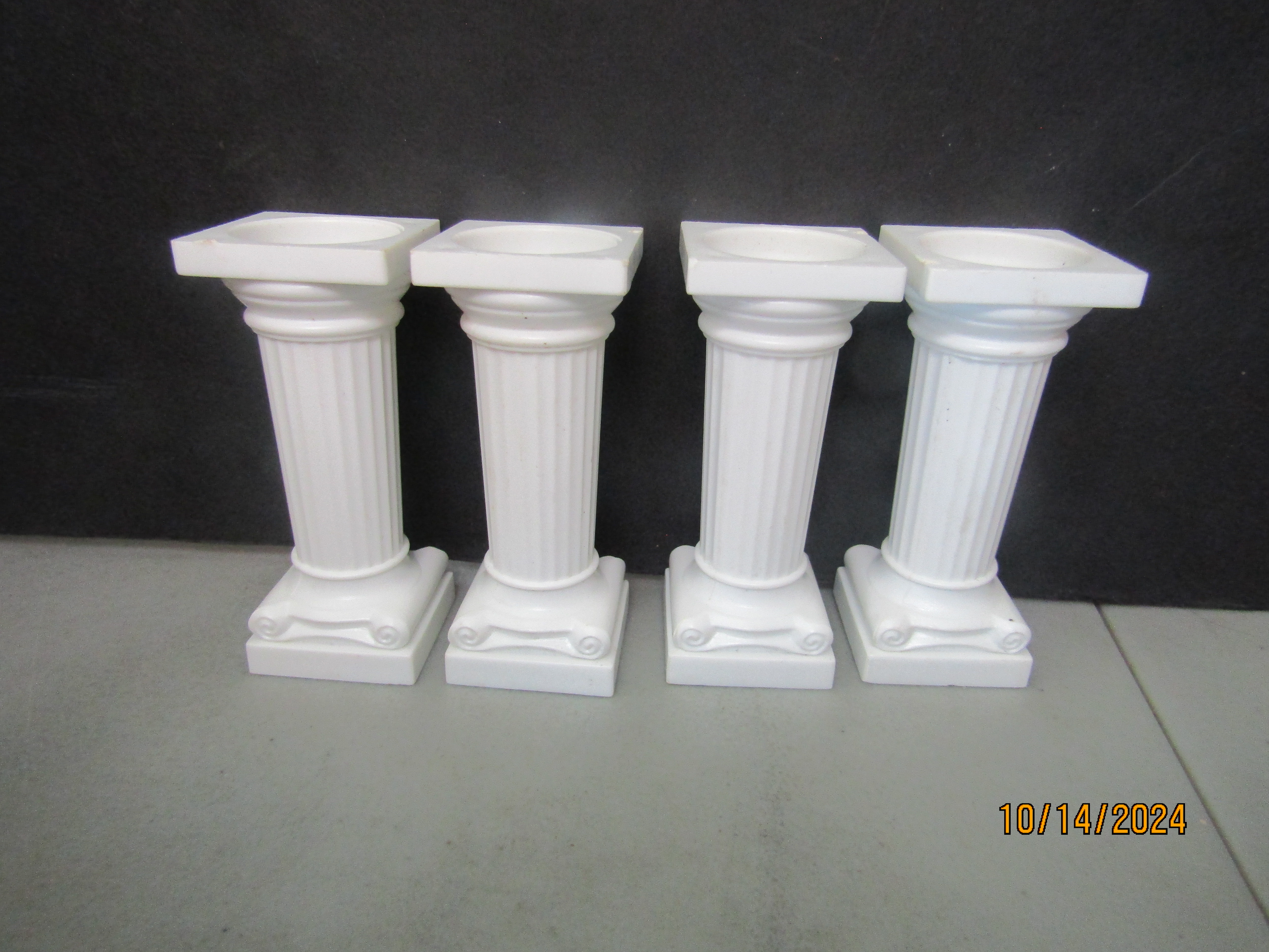 Vintage Wilton Cake Decorator Wedding Pillar Set
